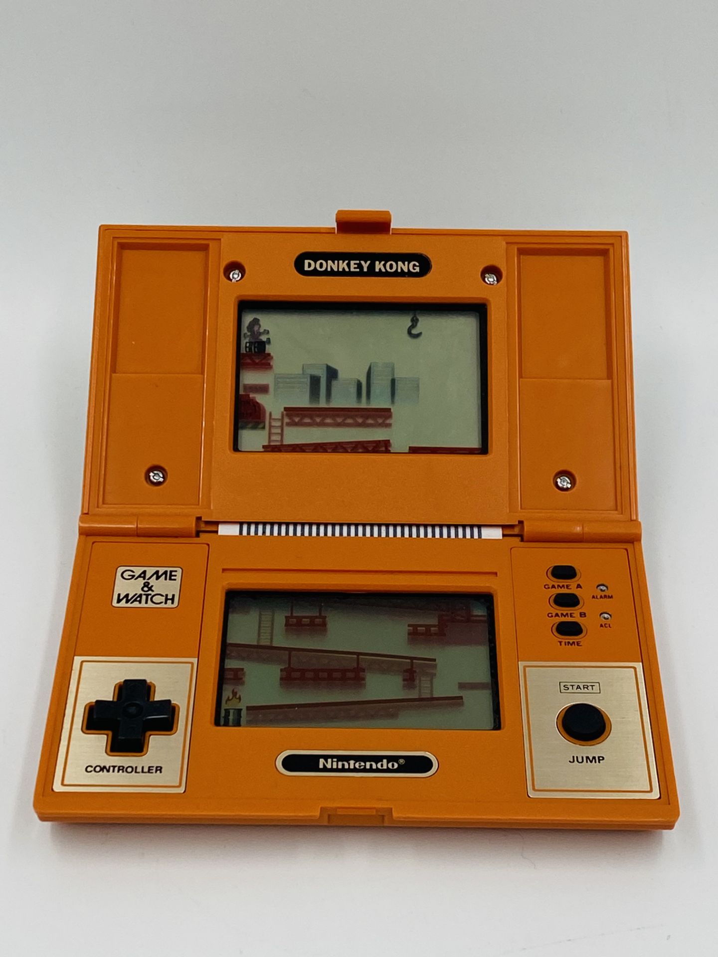 Nintendo Game & Watch Donkey Kong, model DK-52 - Image 4 of 4