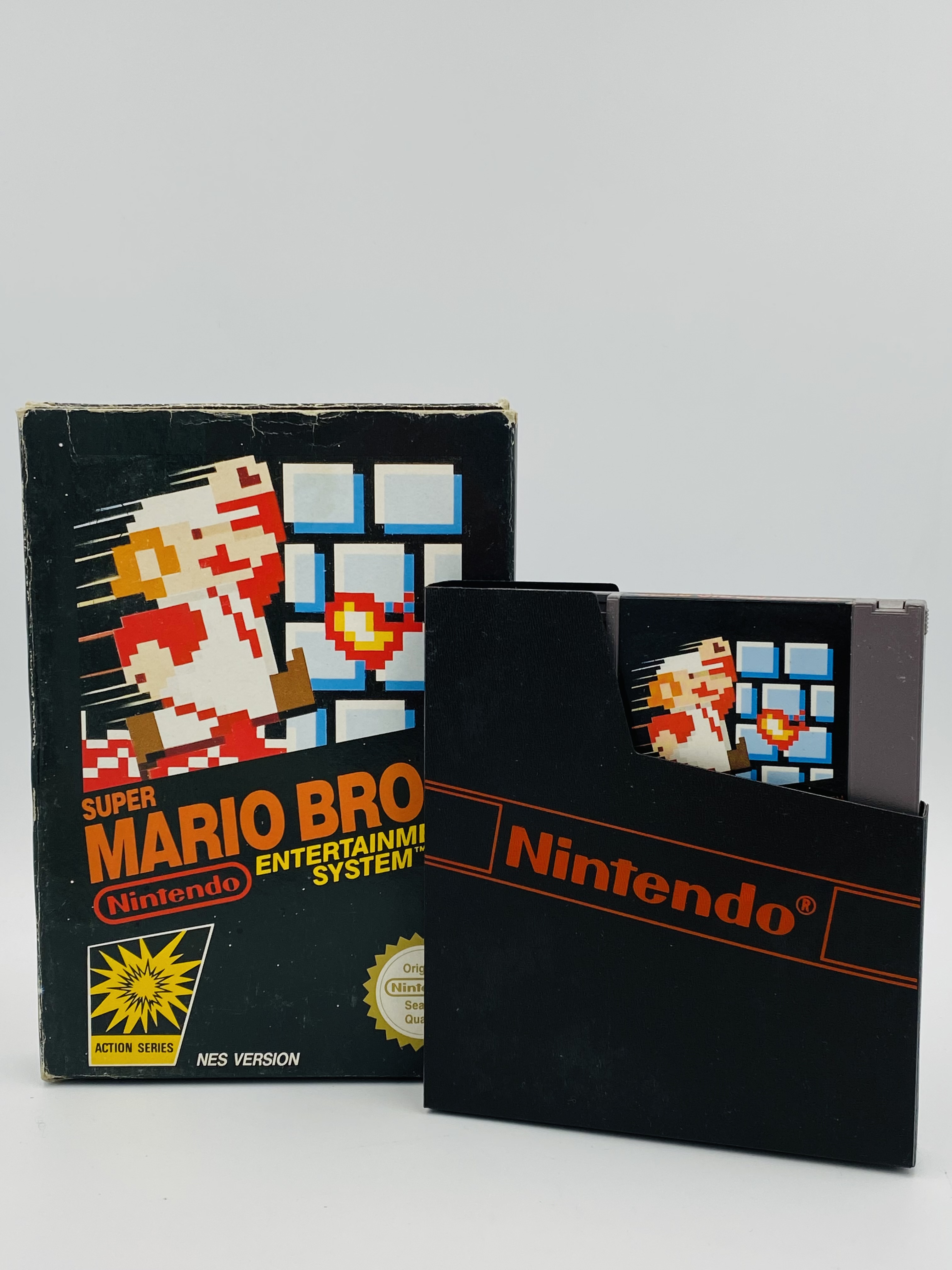 Nintendo NES Super Mario Bros, boxed - Image 2 of 4