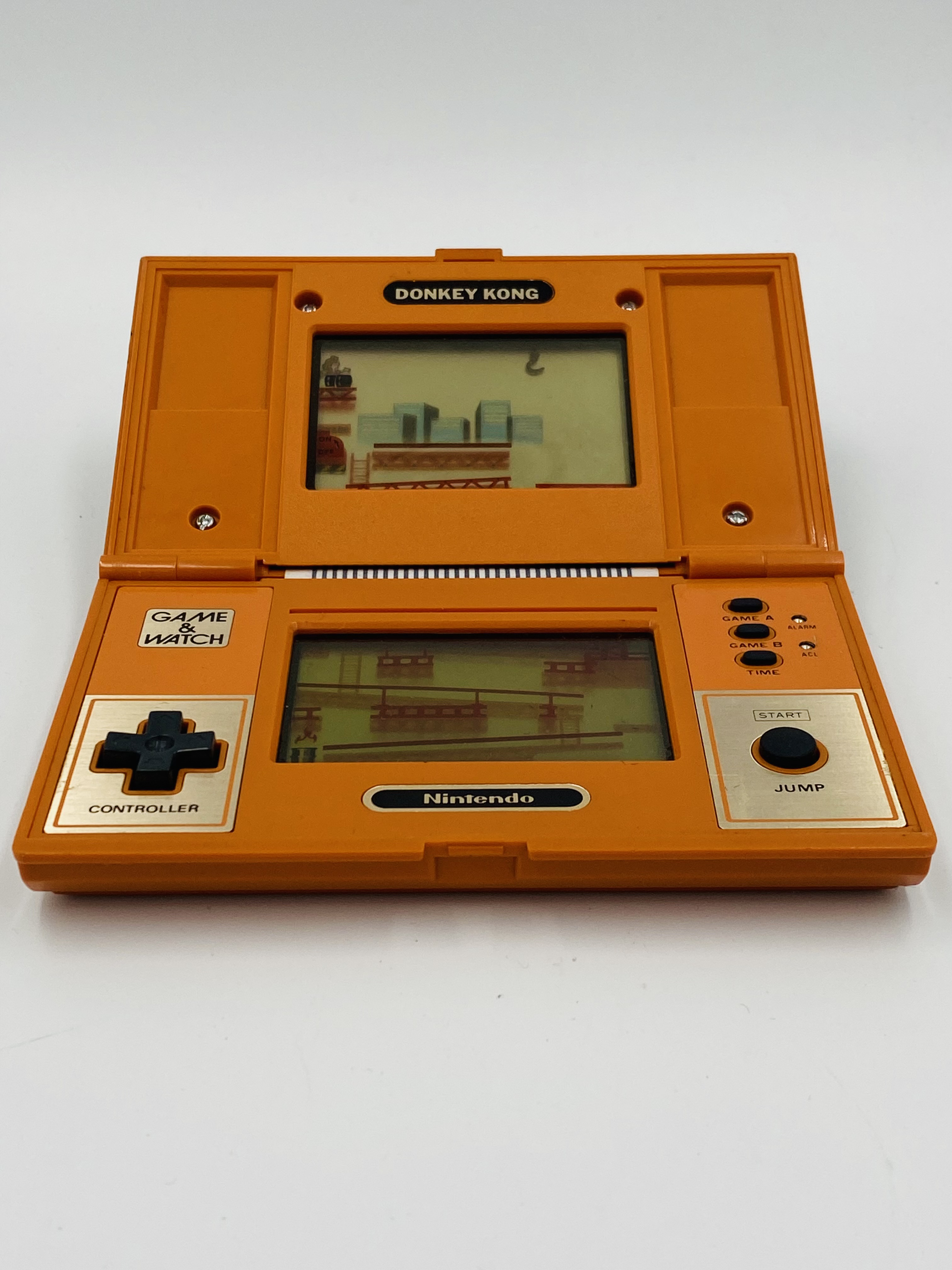 Nintendo Game & Watch Donkey Kong, model DK-52 - Image 2 of 4