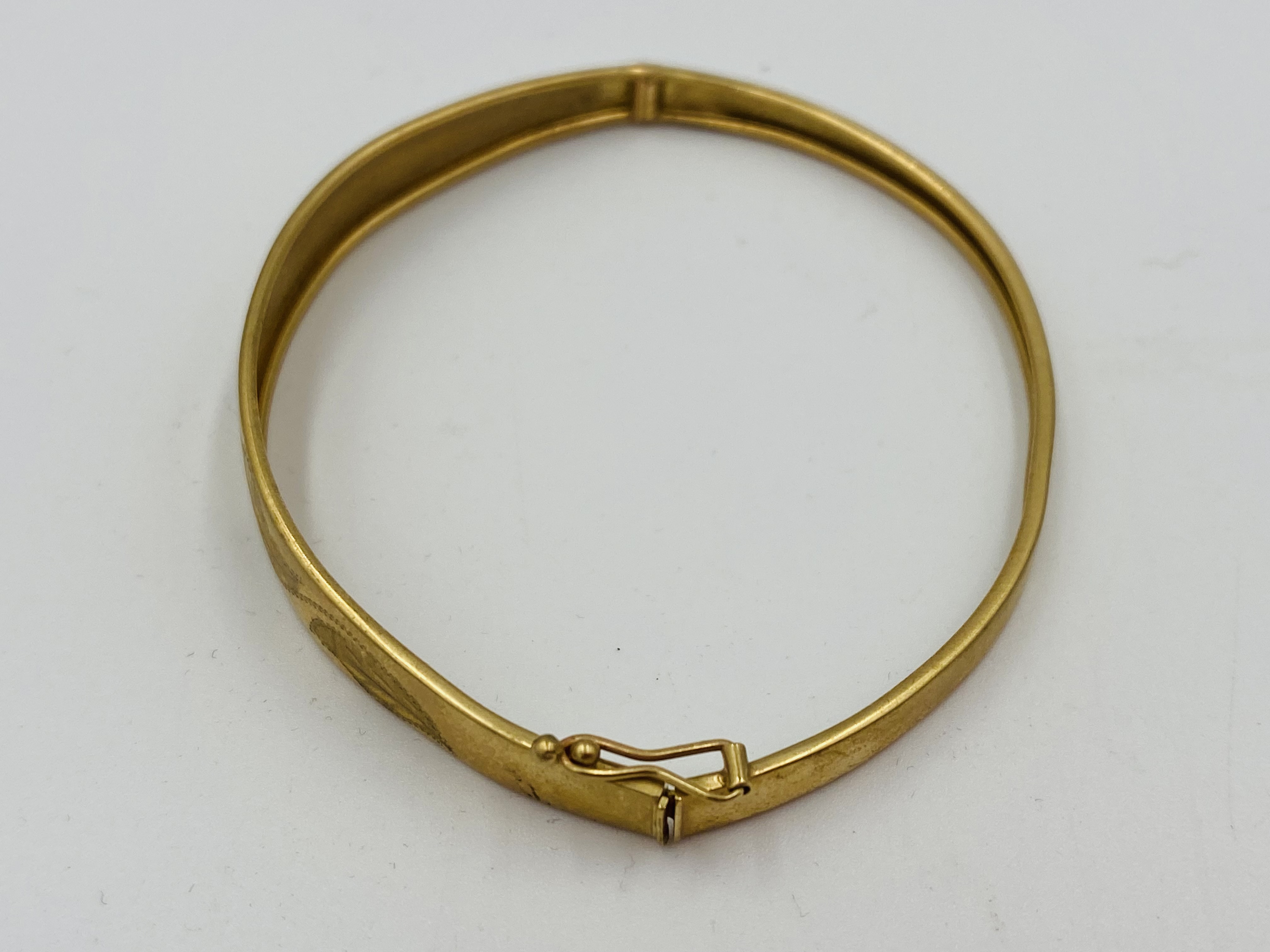9ct gold bracelet - Image 2 of 3
