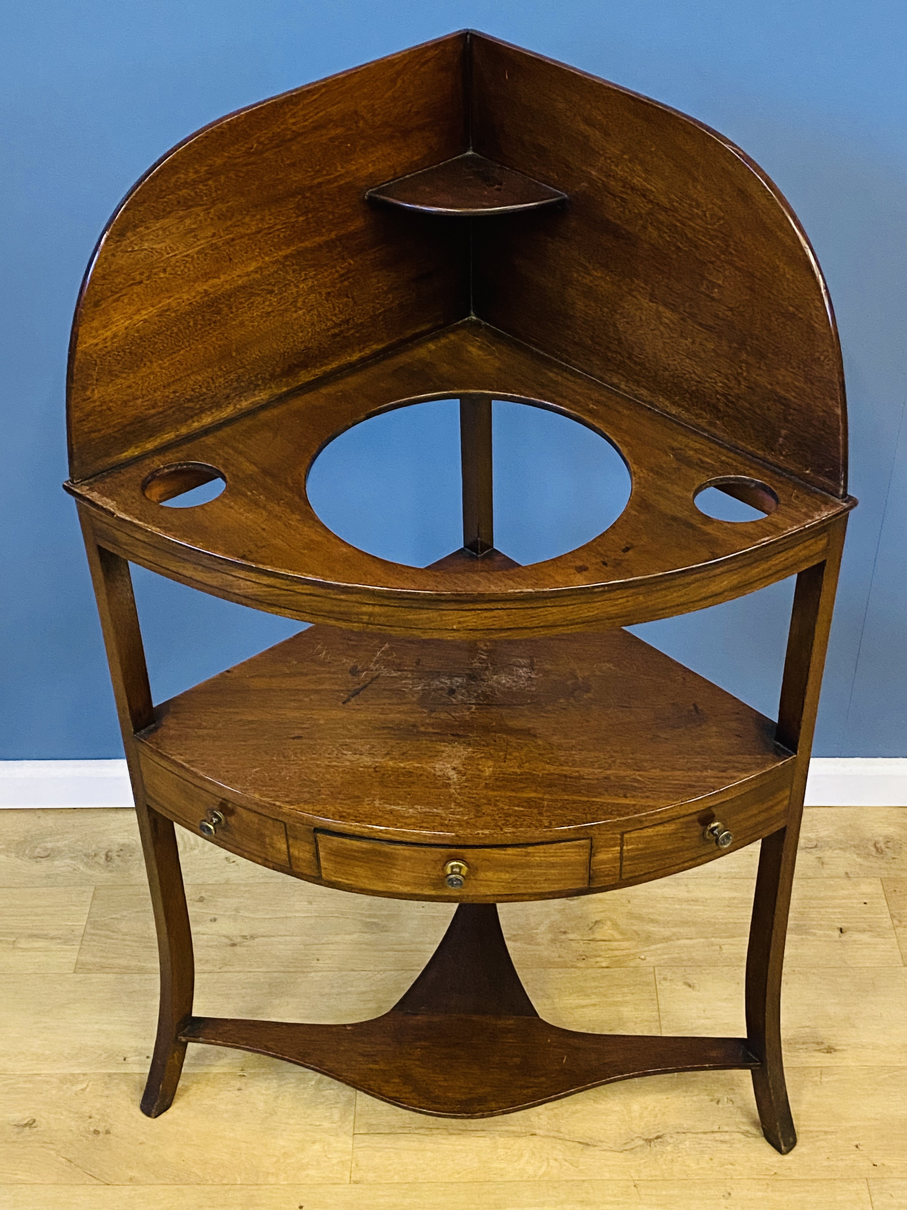 19th century corner washstand - Image 2 of 4