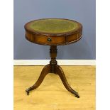 Circular drum table