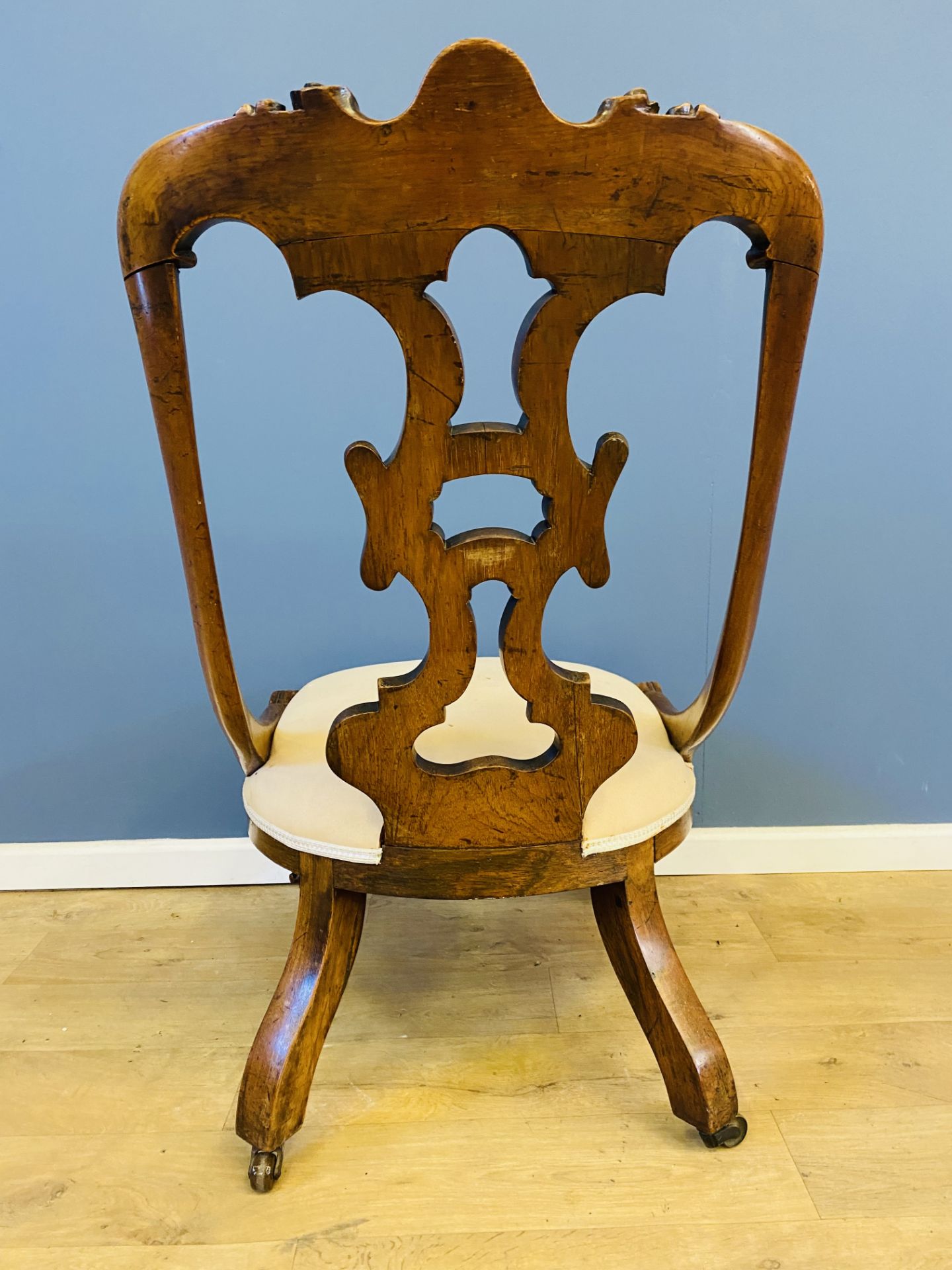 19th century rosewood bedroom chair - Image 4 of 4