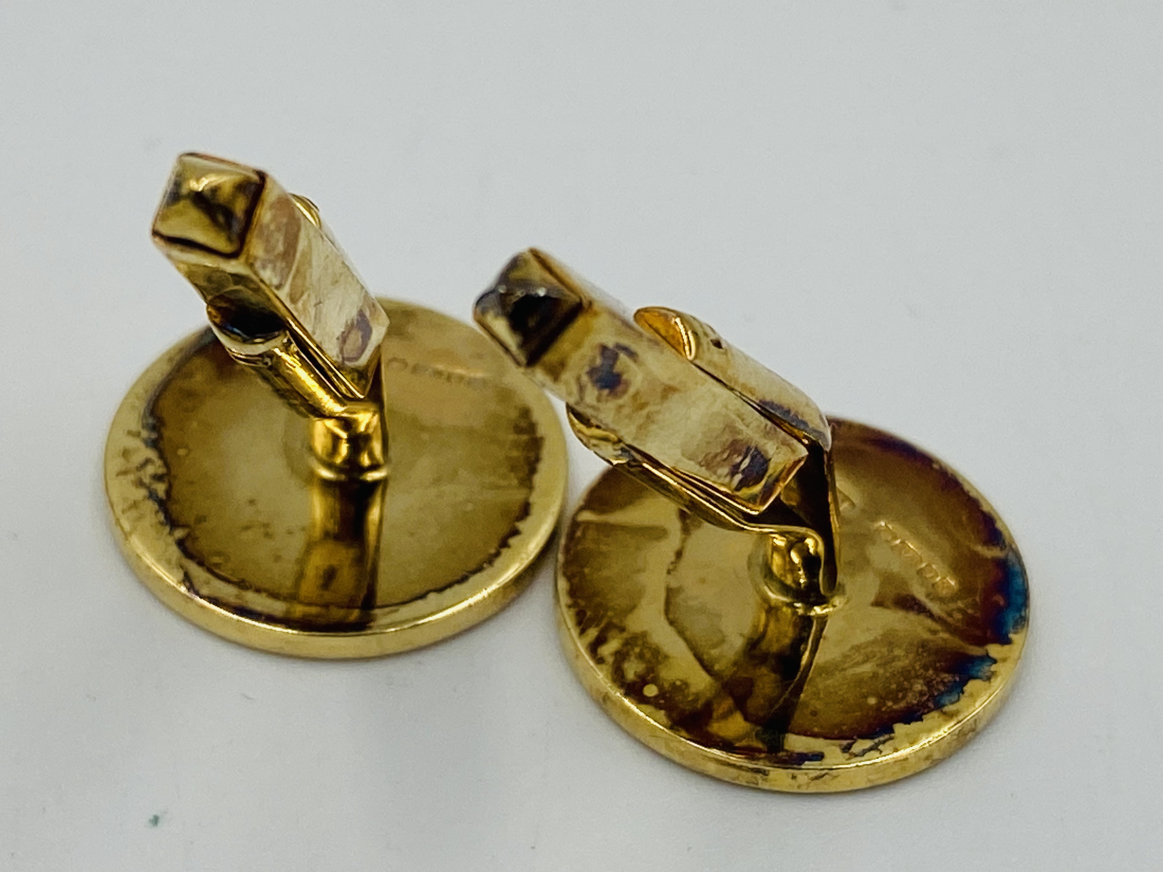 Pair of 9ct gold cufflinks - Image 3 of 3