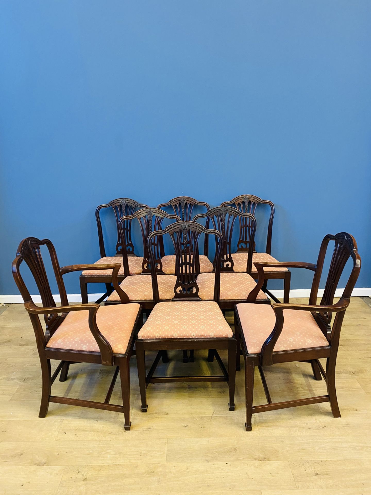 Eight mahogany dining chairs - Bild 6 aus 8