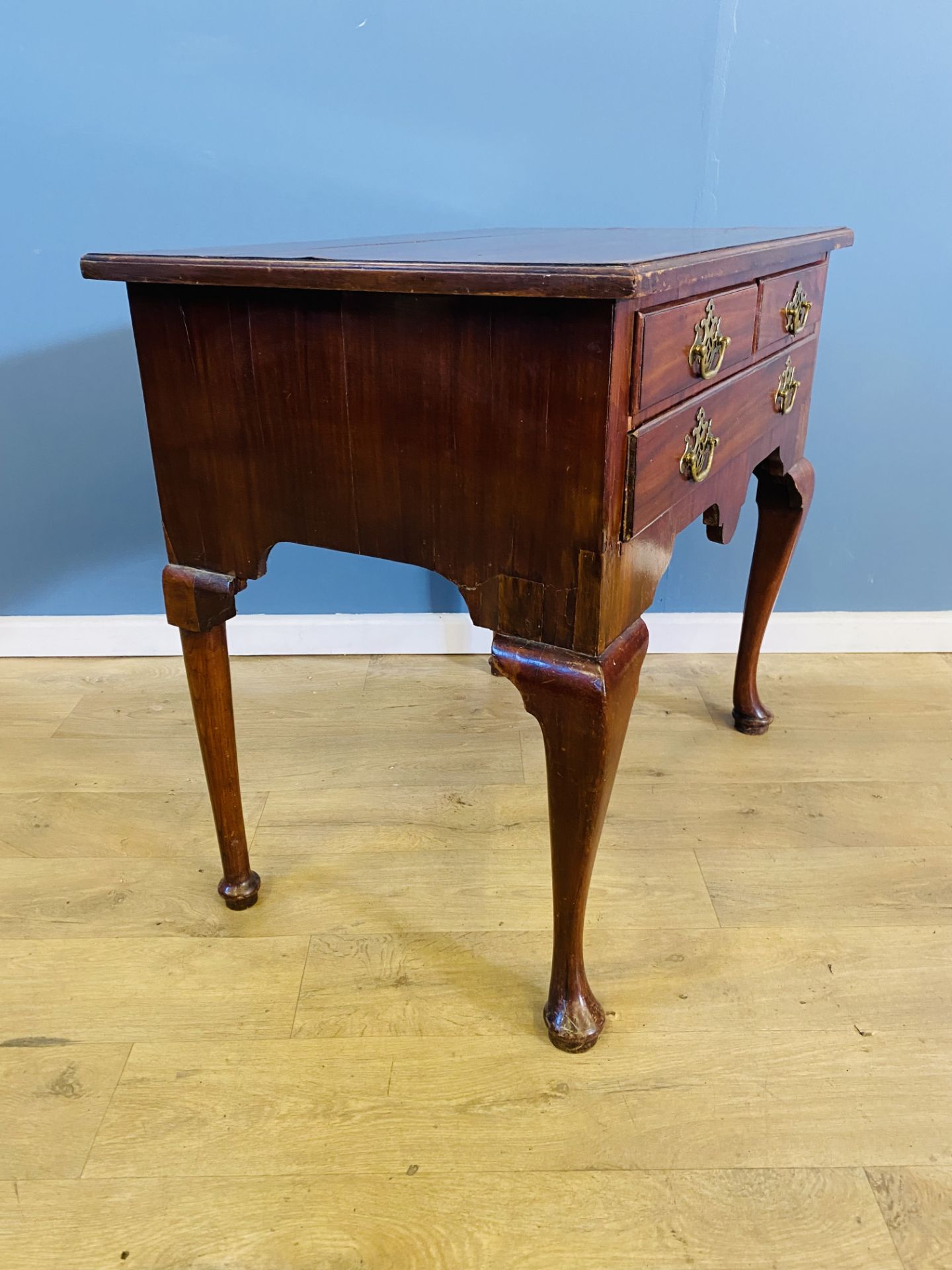 19th century mahogany lowboy - Image 3 of 6