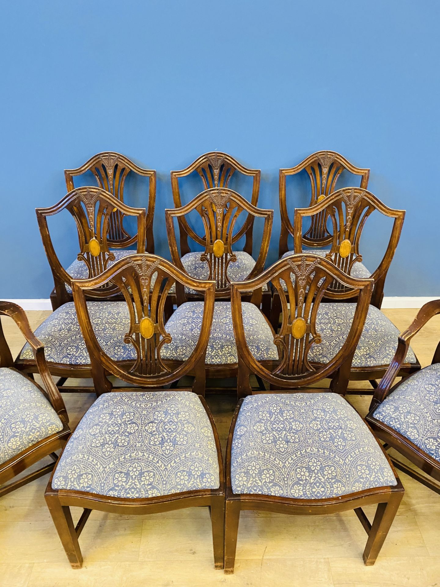 Ten splat back dining chairs - Bild 3 aus 4