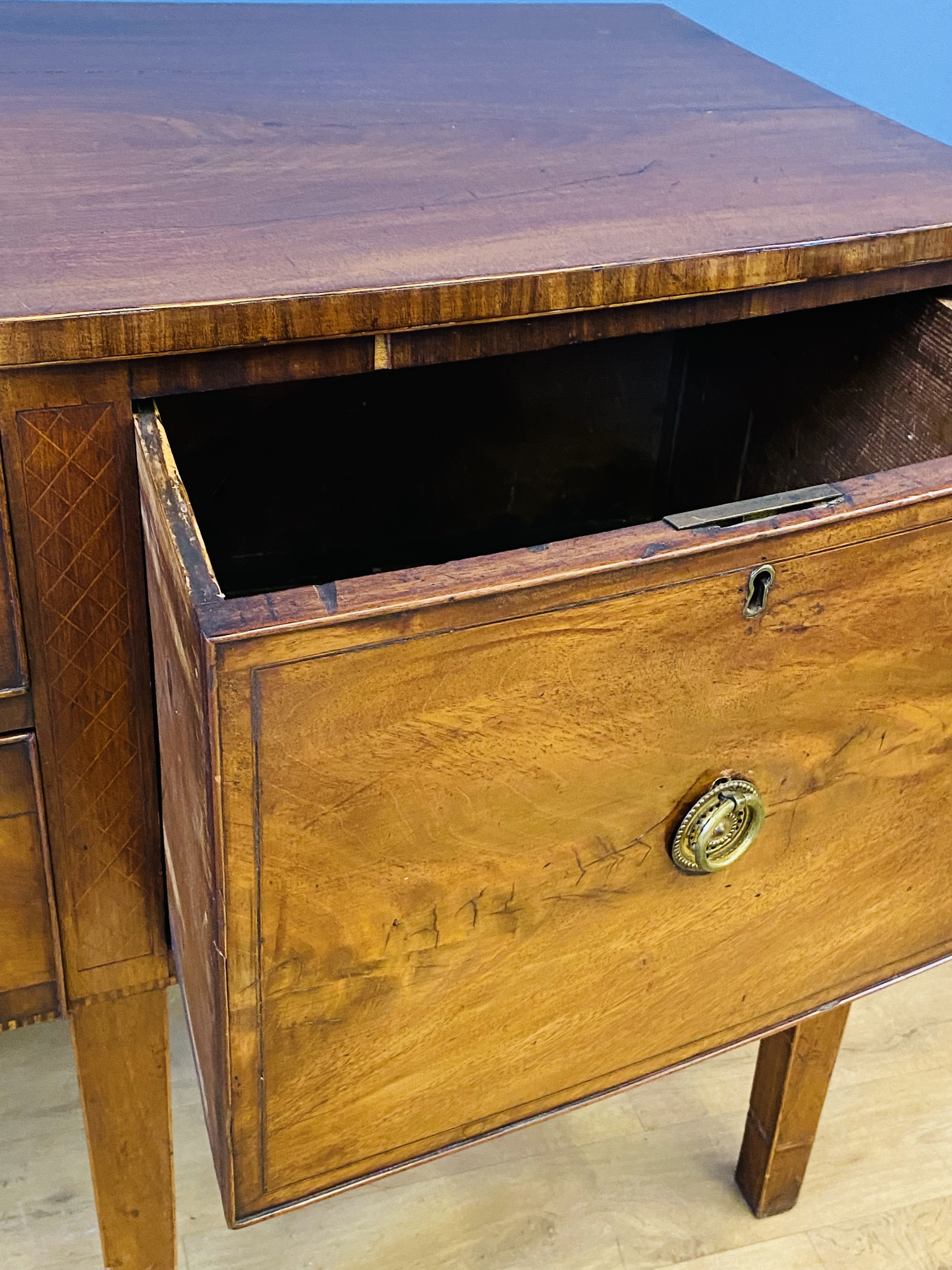 19th century bow fronted sideboard - Image 6 of 9