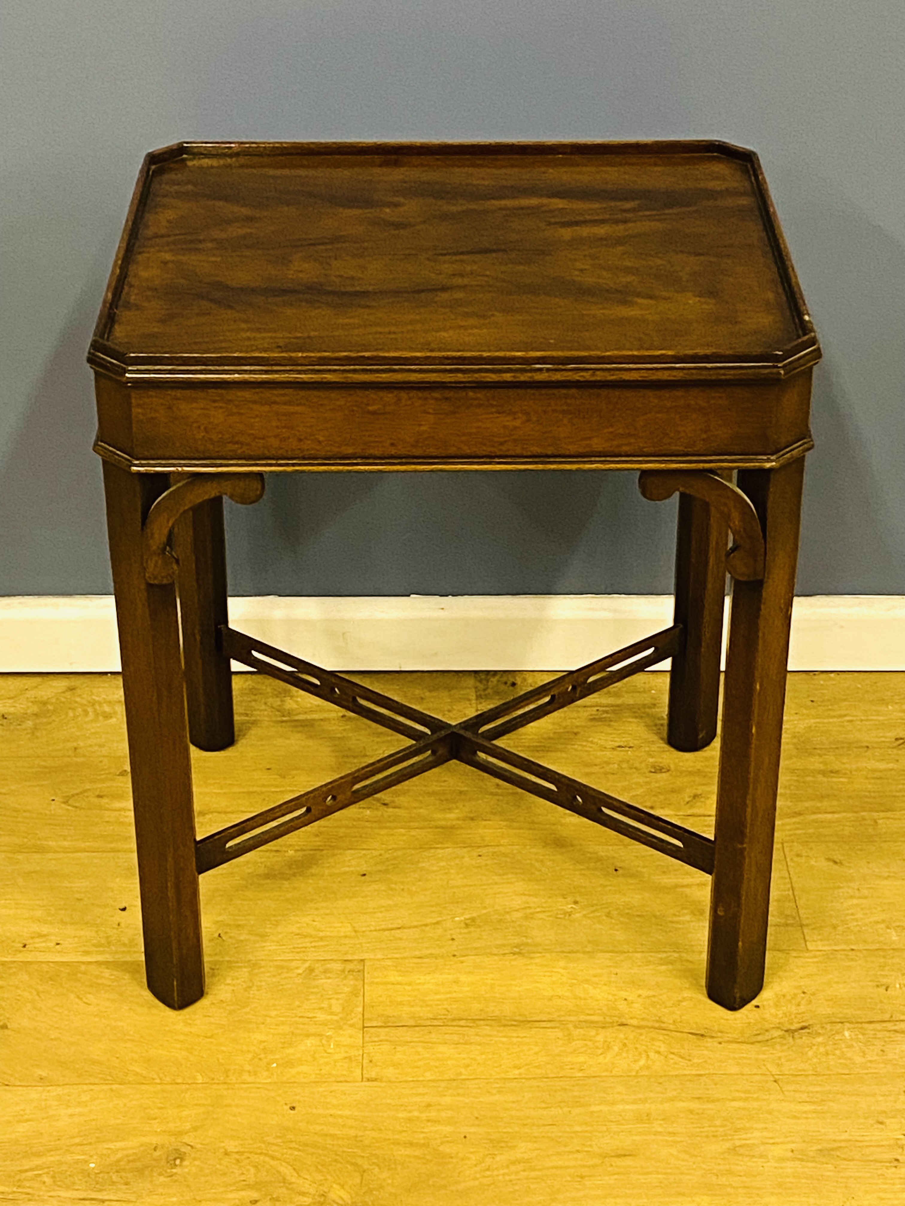 Brights of Nettlebed mahogany occasional table