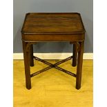 Brights of Nettlebed mahogany occasional table