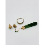 9ct gold ring and other items