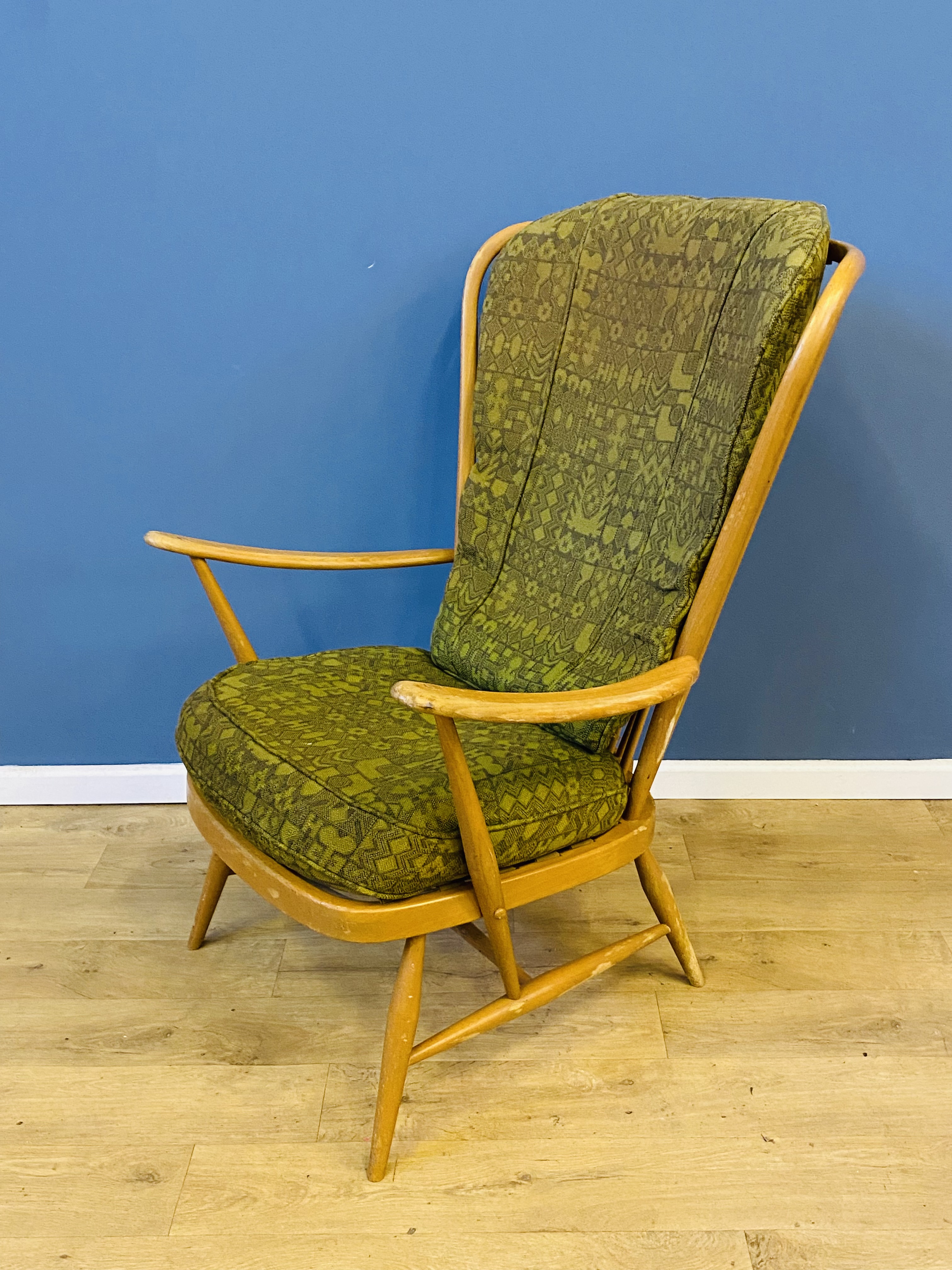 Ercol spindle back open armchair - Image 3 of 5