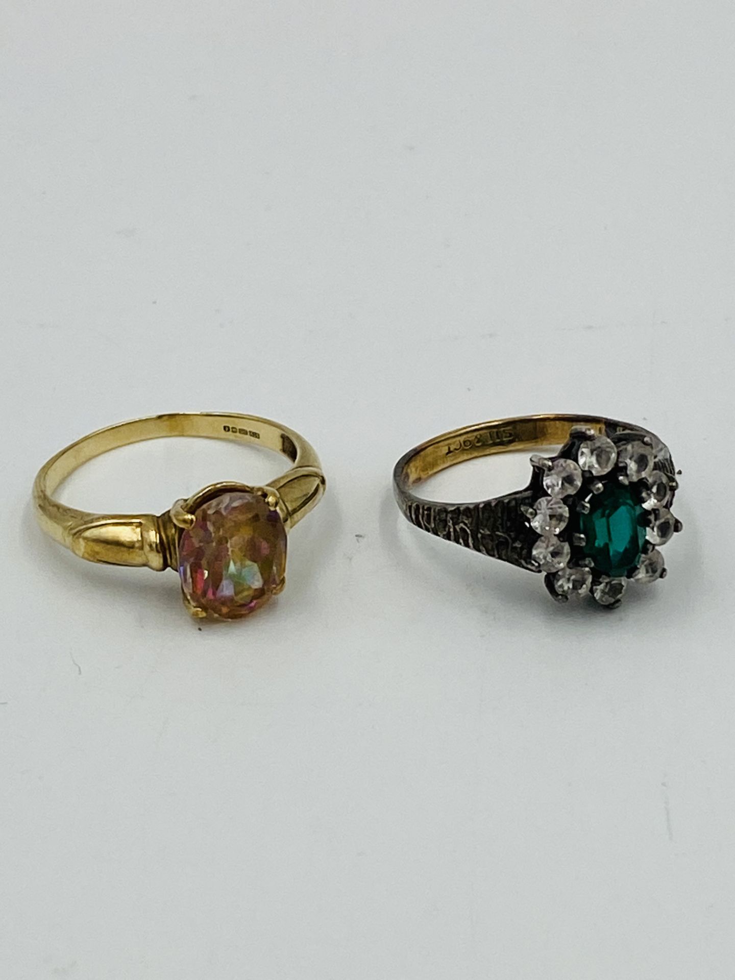 9ct gold ring set with a clear stone, 3g; together with a 9ct gold ring - Bild 3 aus 4