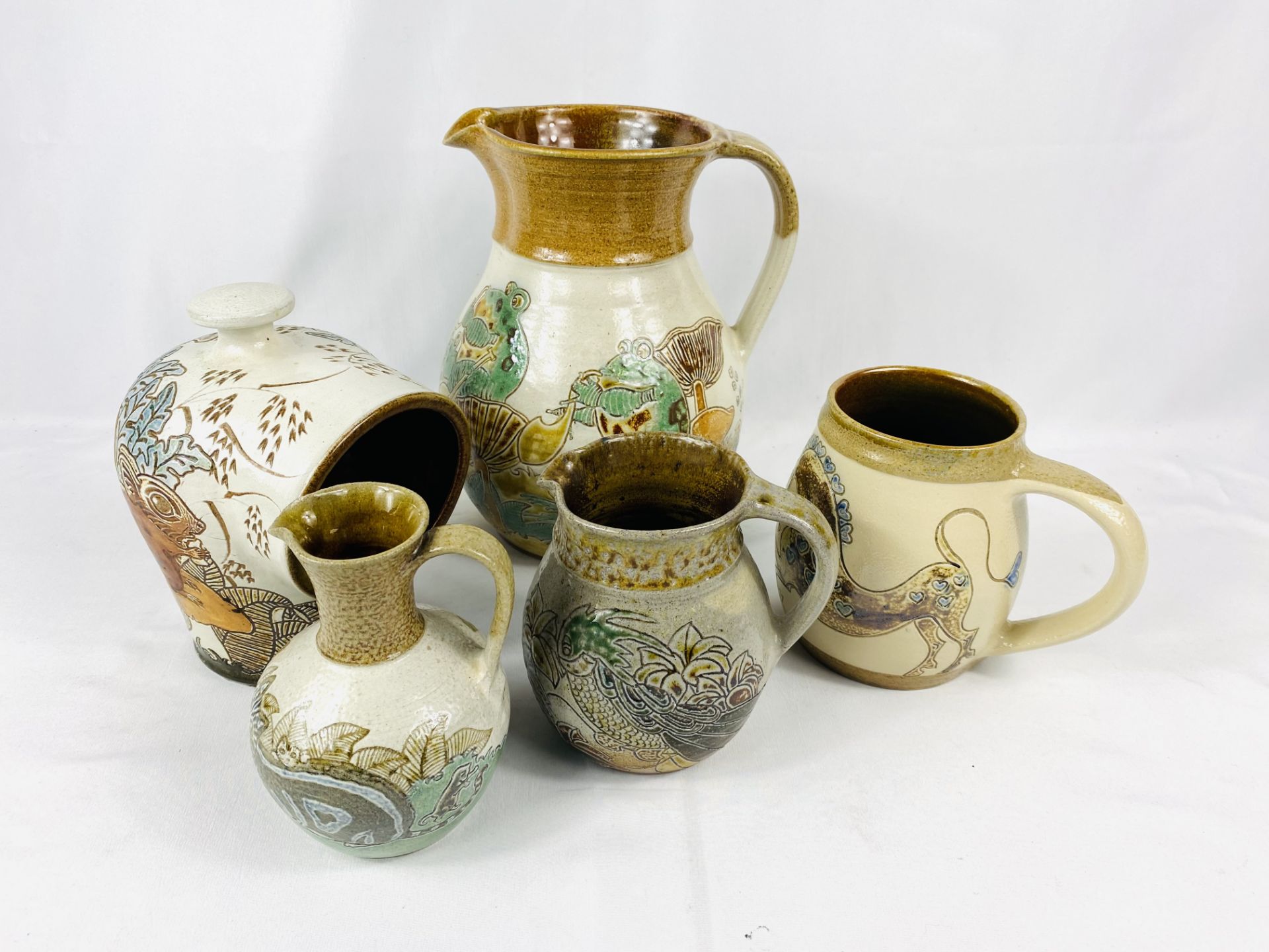 Five items of Michael Mosse LLanbrynmair studio pottery