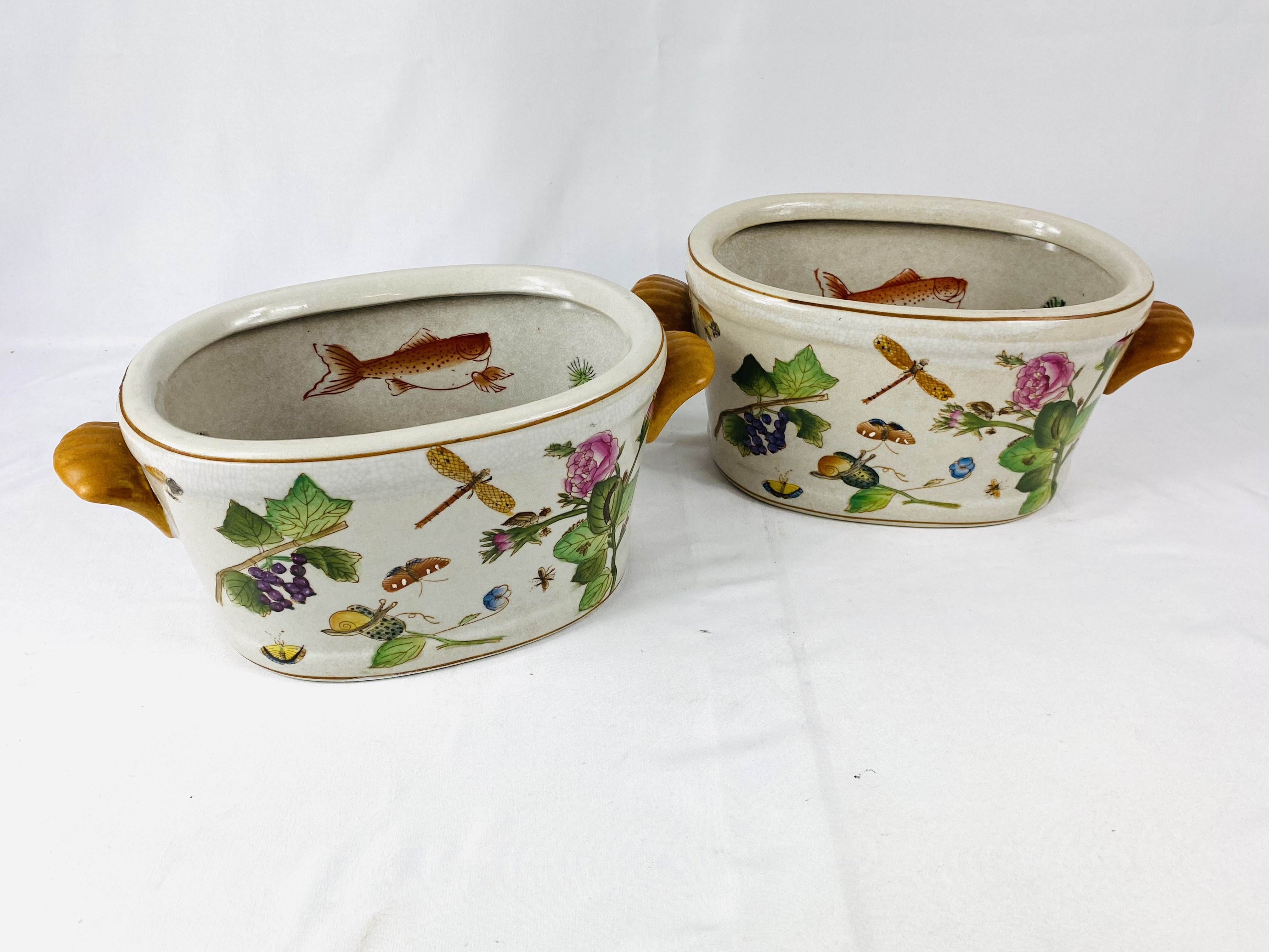 Majolica jardiniere, together with two jardinieres - Image 4 of 5