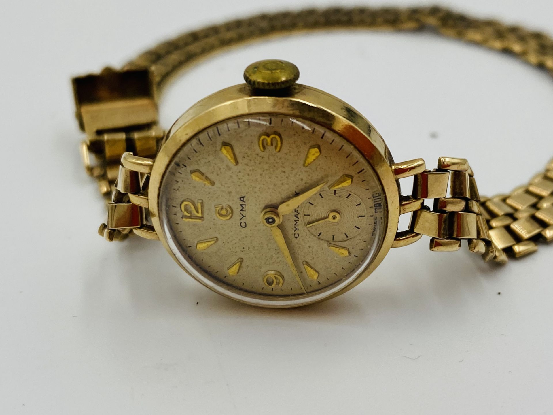 Cyma ladies wristwatch on 9ct gold strap, - Bild 2 aus 5