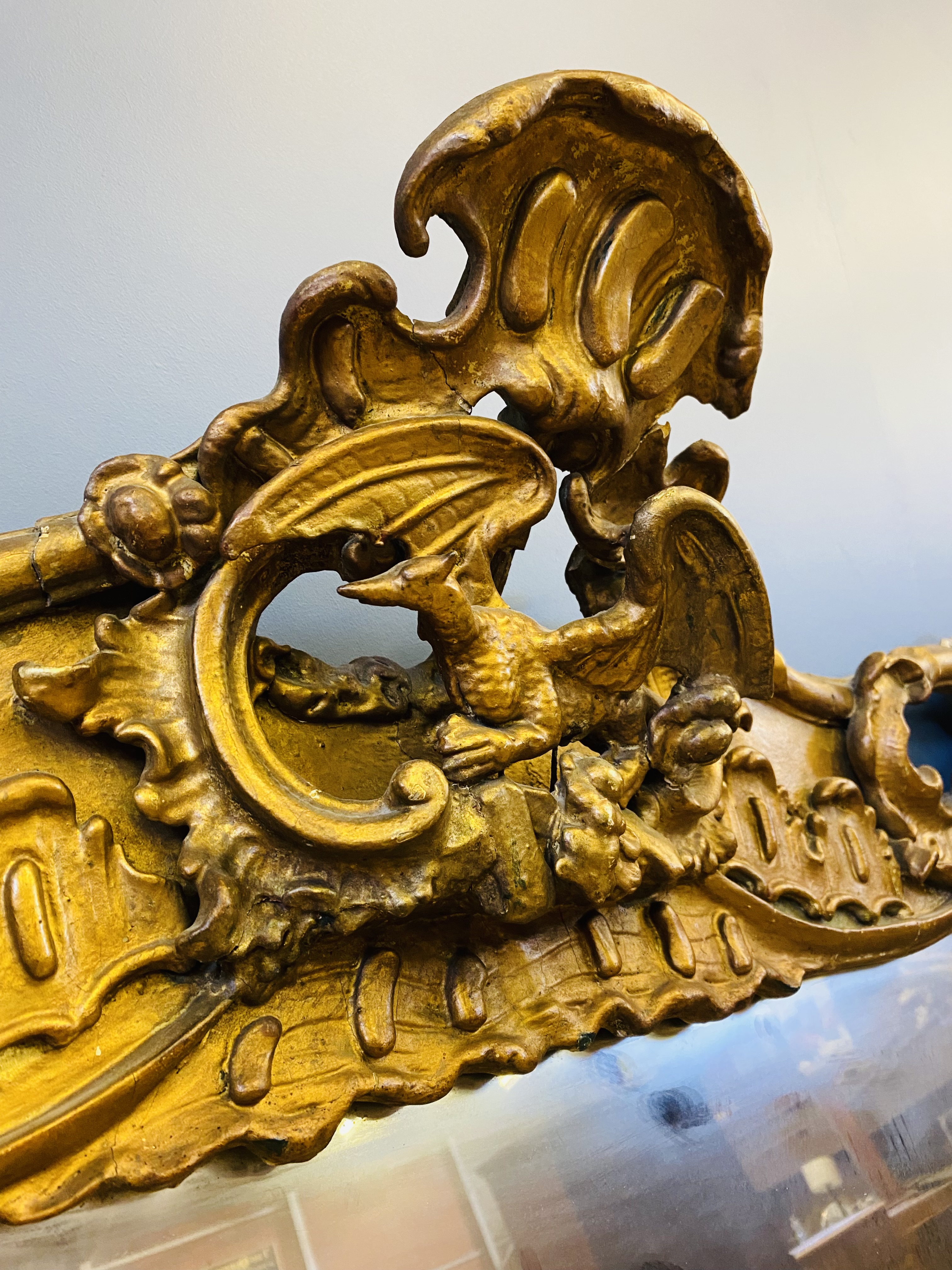 19th century carved giltwood mirror - Image 4 of 7