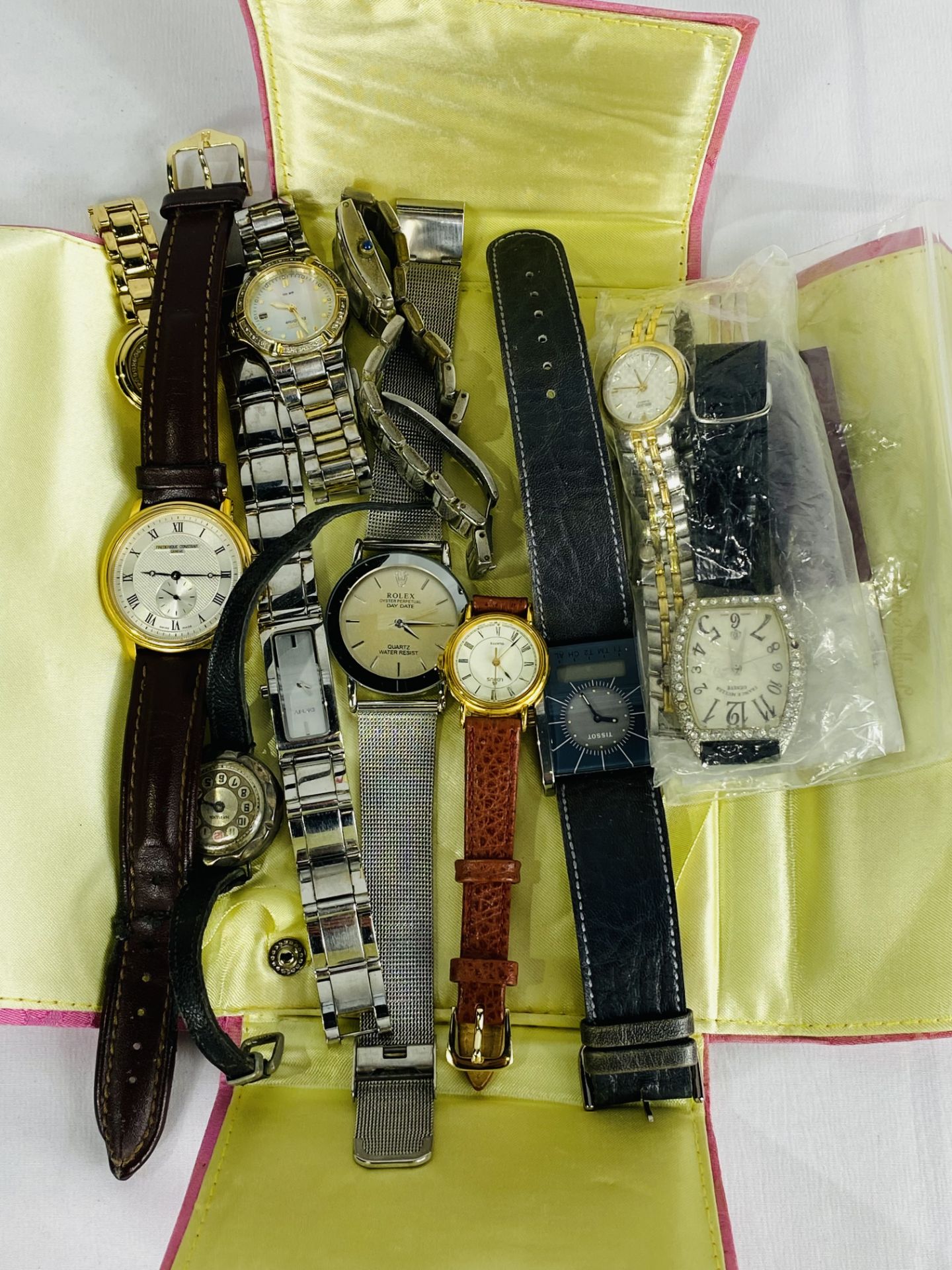 Quantity of fashion watches