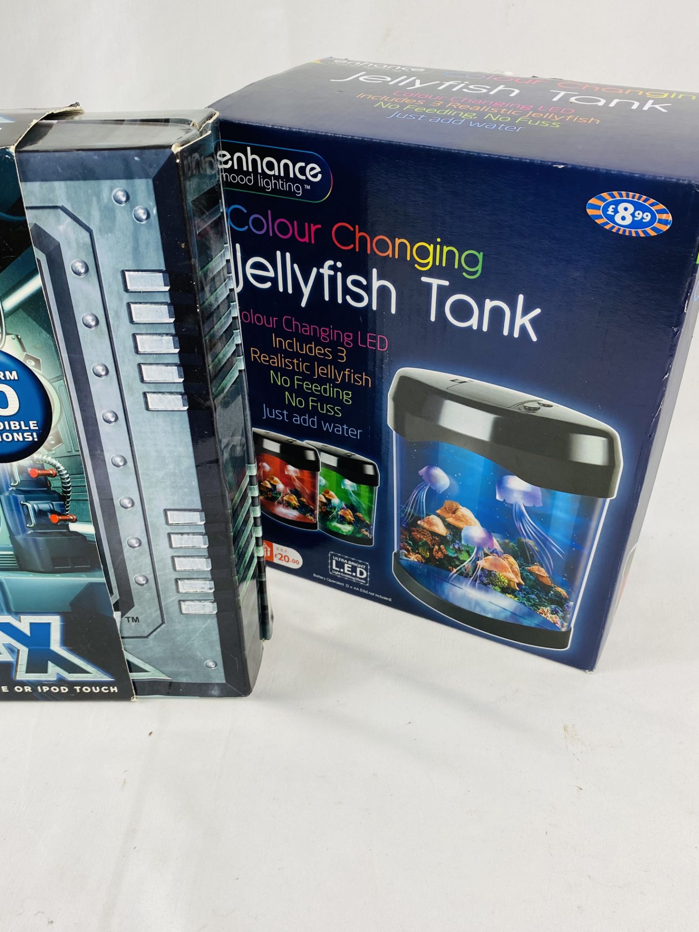 Boxed HolograFX set; together with a colour changing jellyfish tank - Image 3 of 3