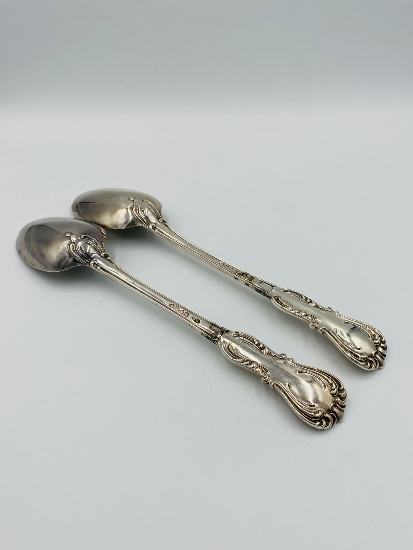 Two silver serving spoons - Bild 4 aus 5