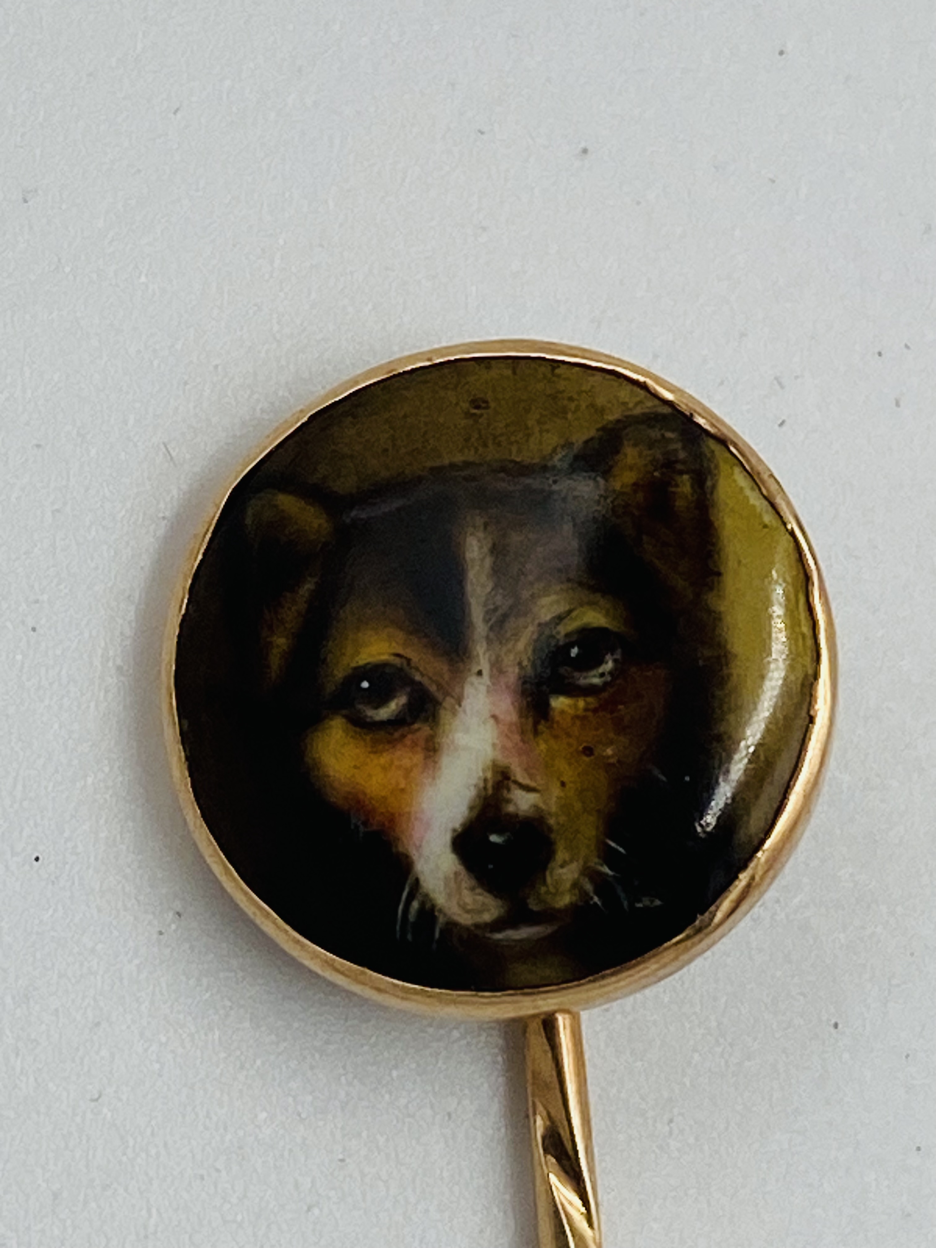 William Essex yellow metal stick pin - Image 3 of 5