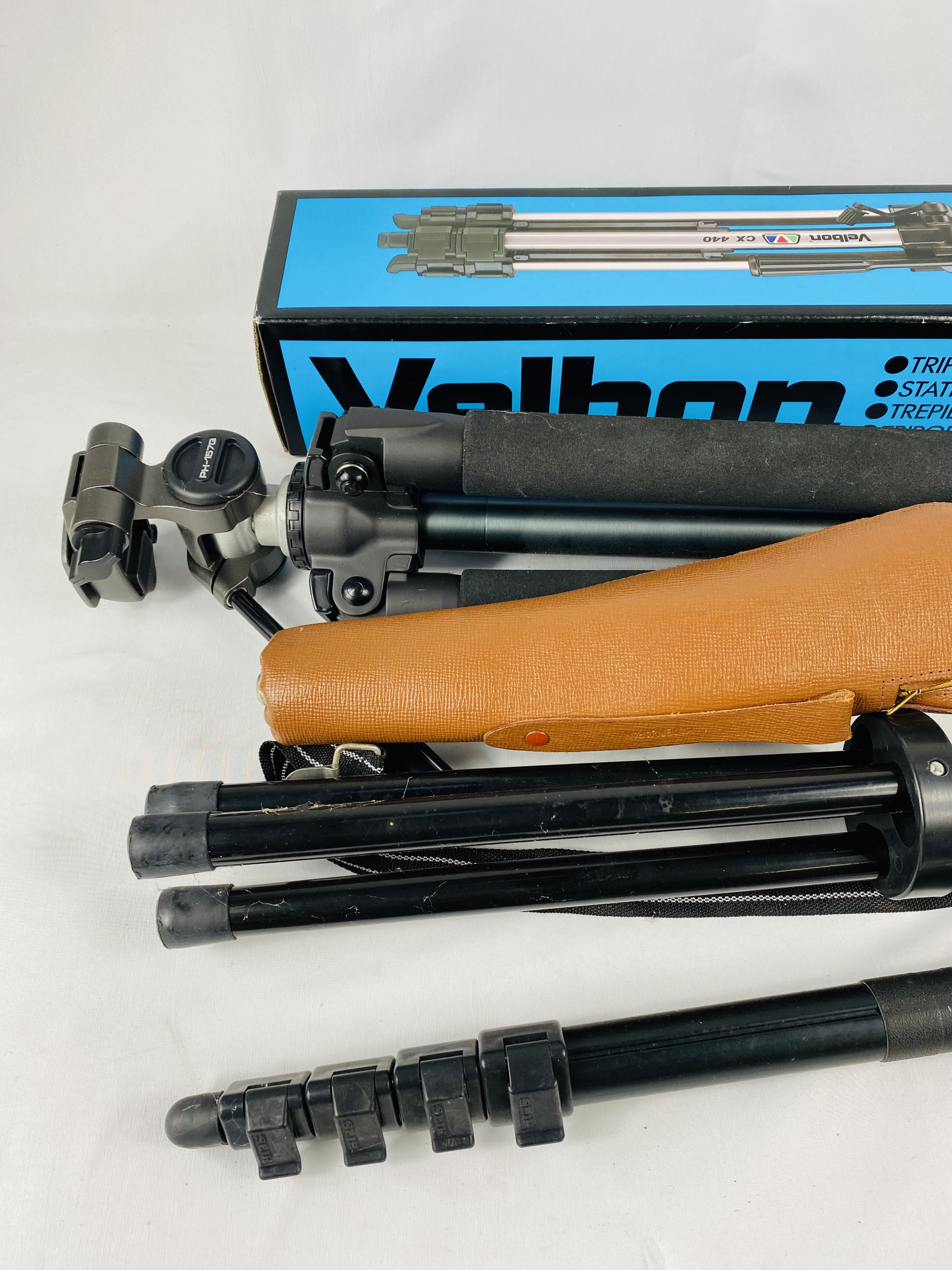 Velbon CX-440 camera tripod together with four other tripods - Image 3 of 4