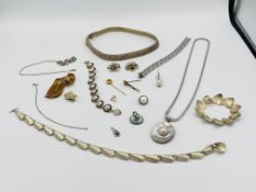 Quantity of N.E.From Danish silver jewellery and other items