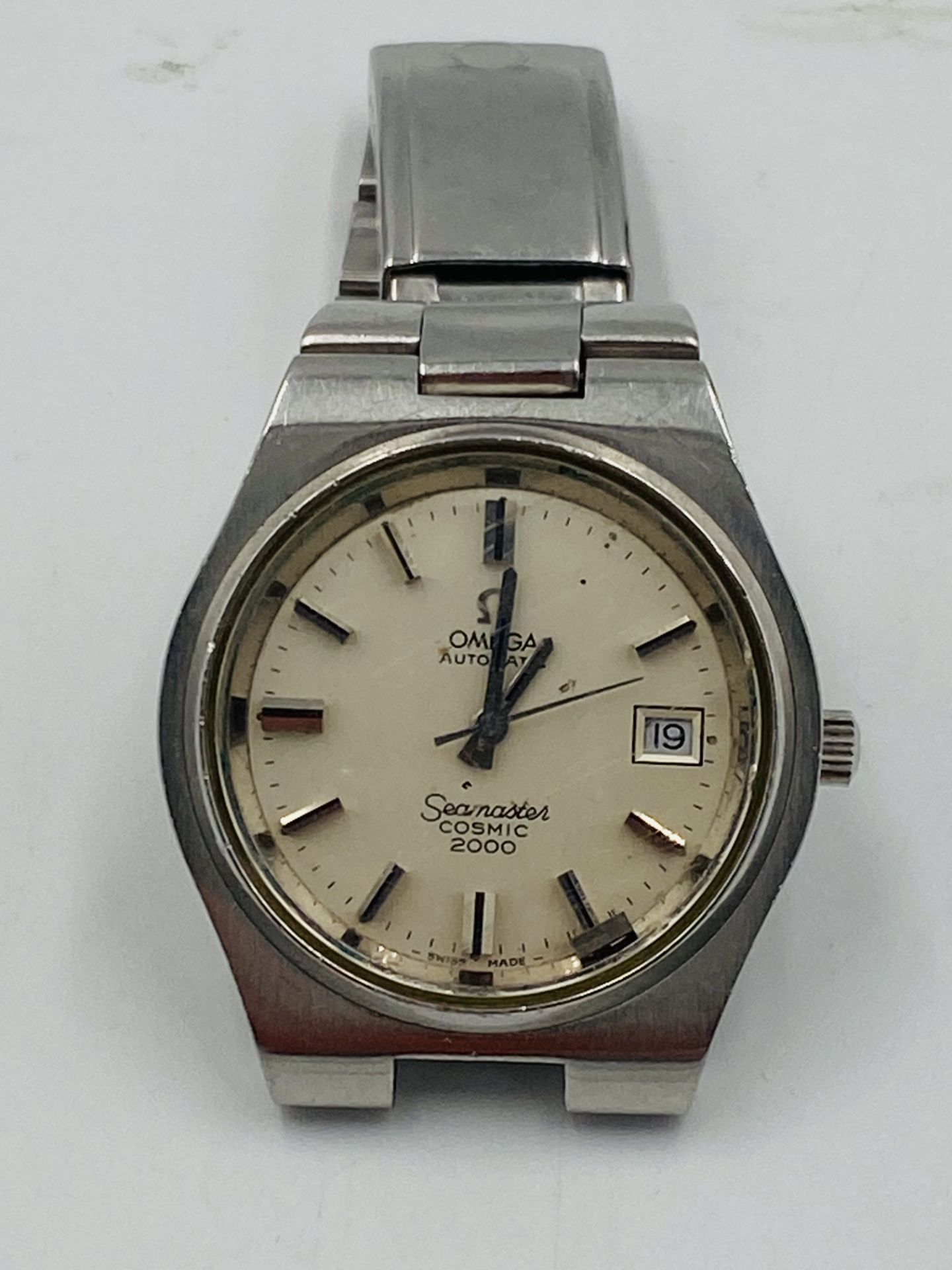 An Omega stainless steel Omega Seamaster Cosmic 2000 Automatic - Bild 3 aus 5