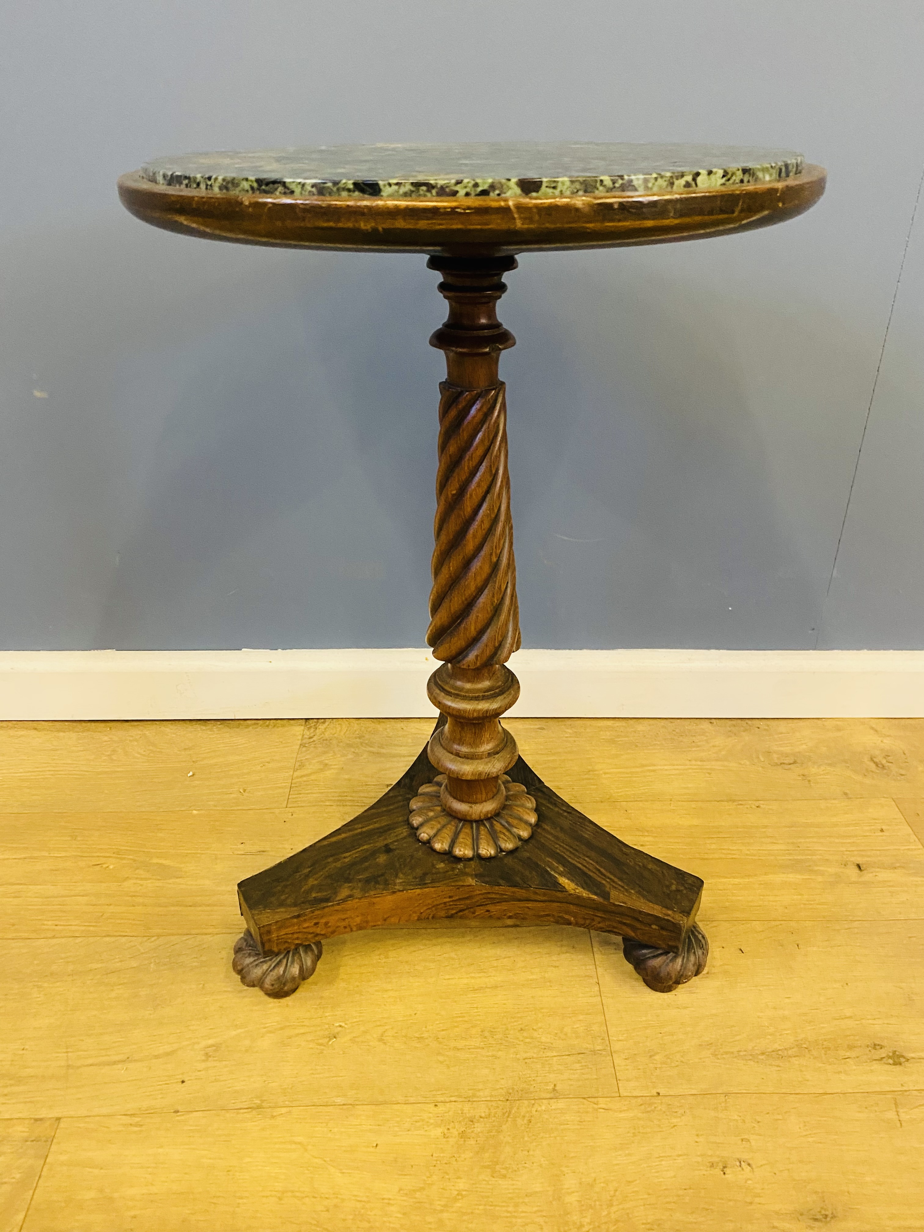 Rosewood lamp table - Image 3 of 3