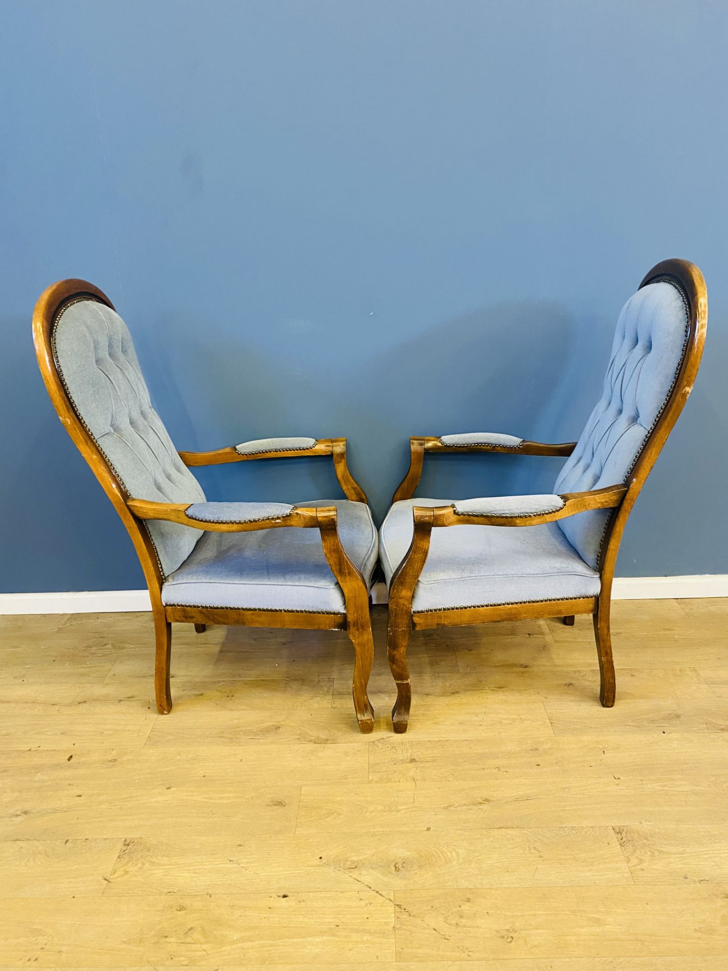 Pair of button back elbow chairs - Image 3 of 4