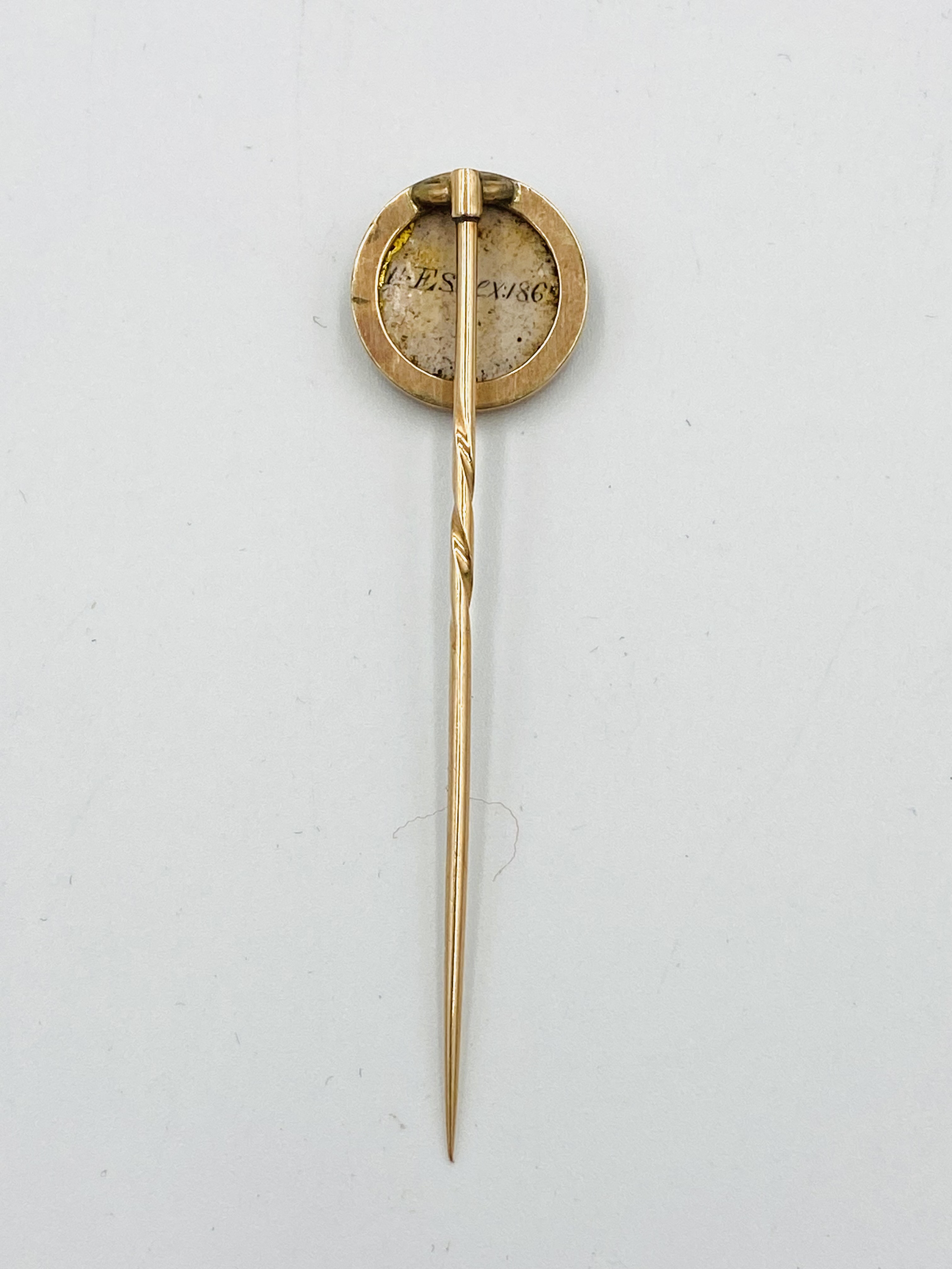 William Essex yellow metal stick pin - Image 4 of 5