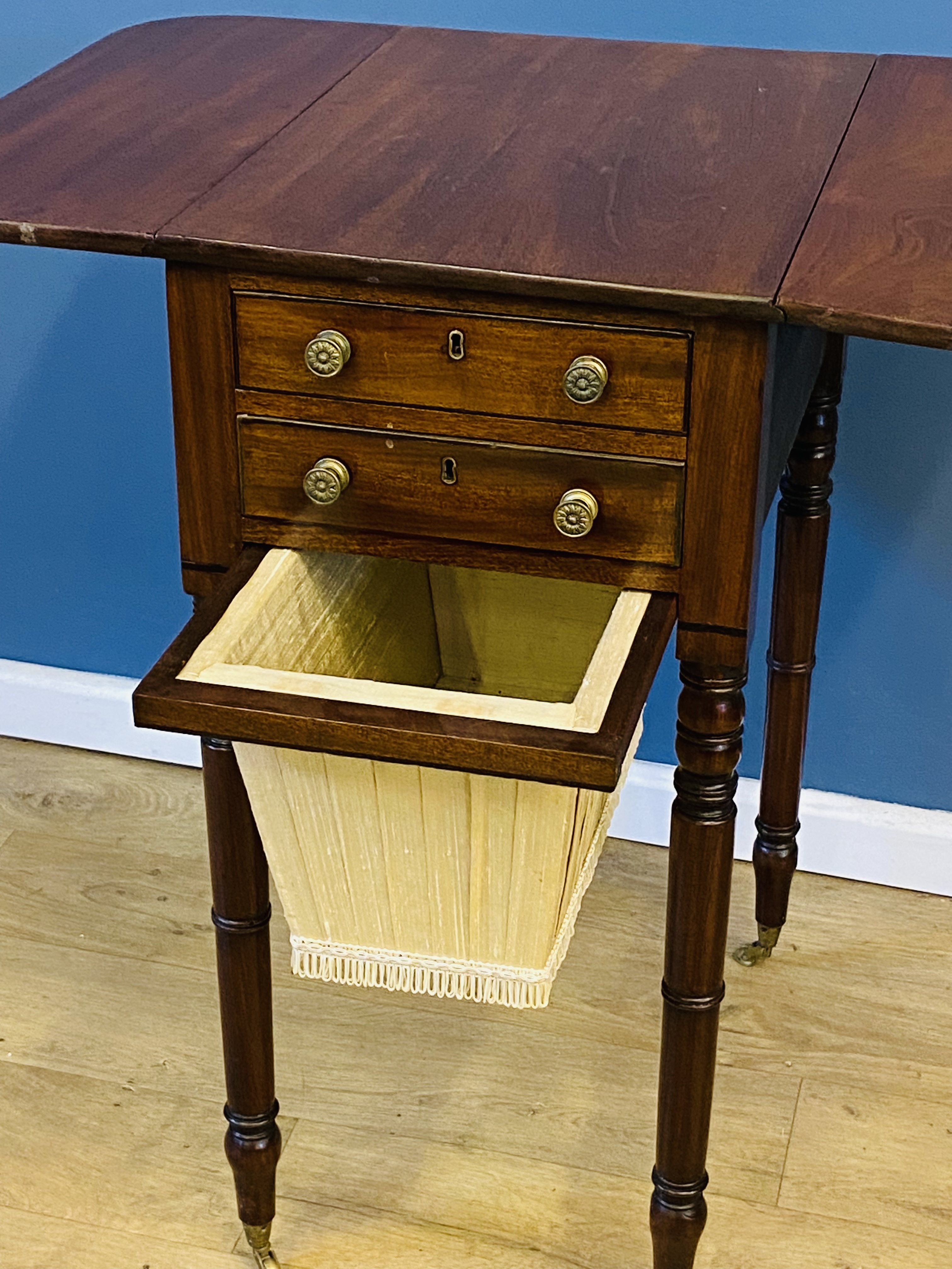 19th century mahogany drop leaf work table - Image 4 of 5