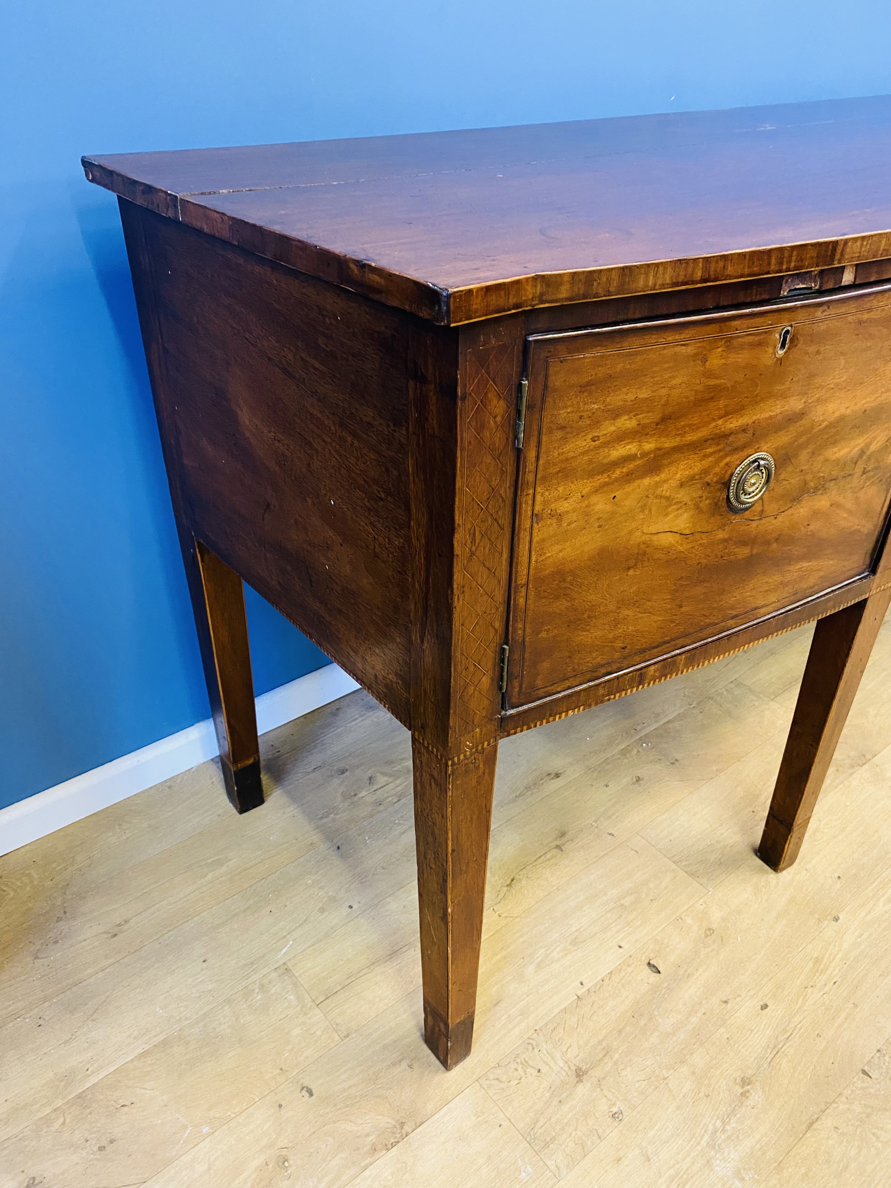 19th century bow fronted sideboard - Image 8 of 9