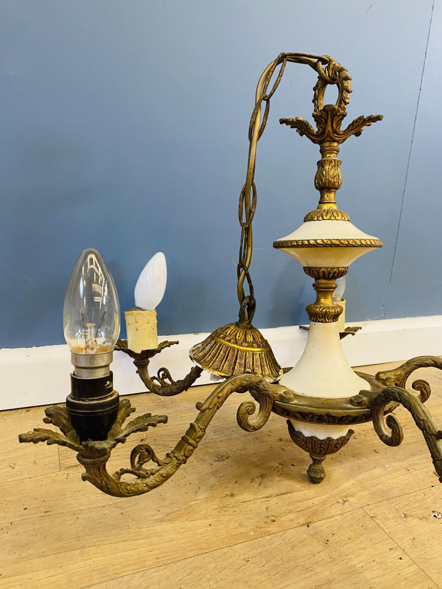 Five branch brass chandelier - Image 3 of 3