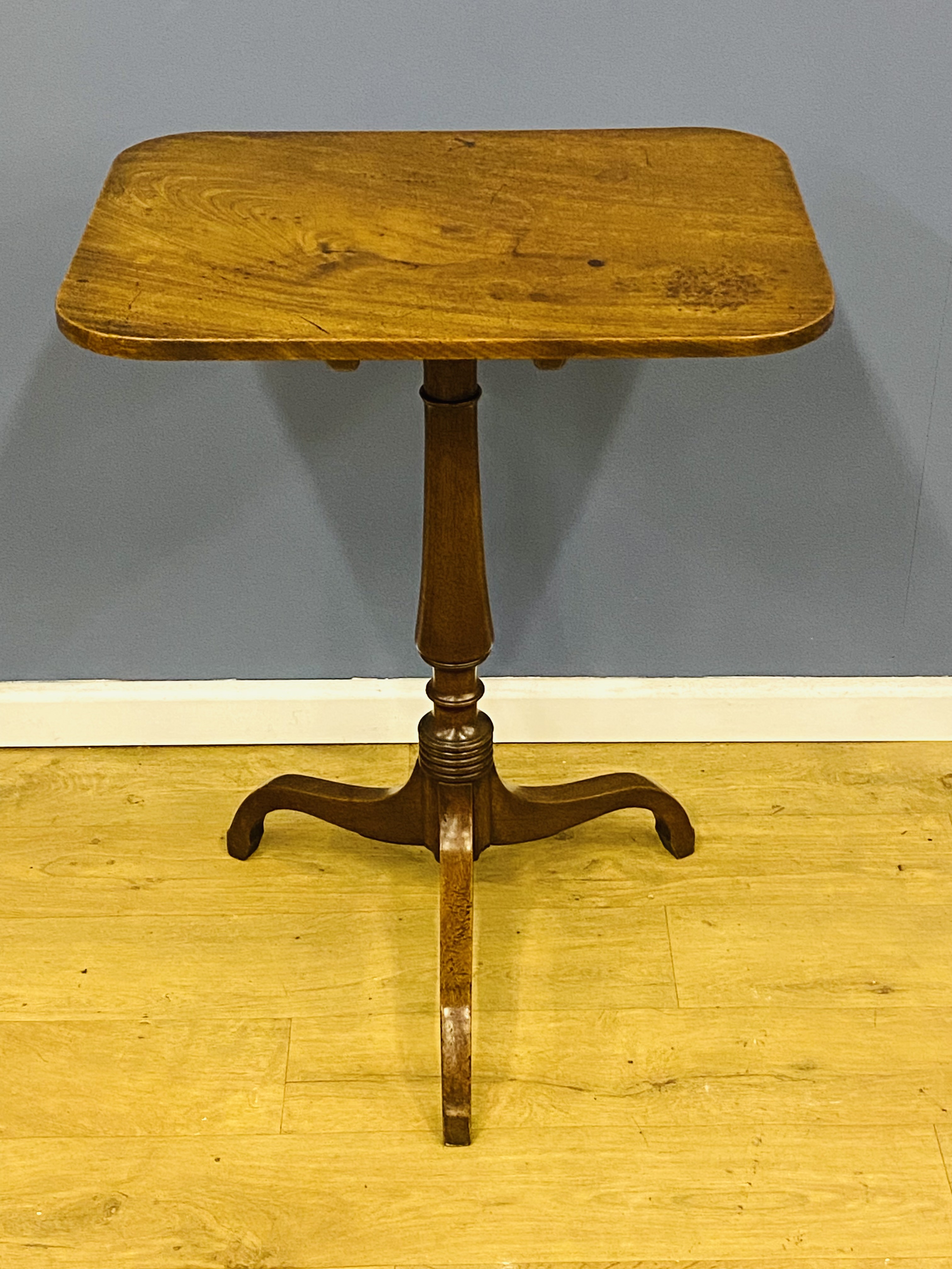 Mahogany tilt top occasional table