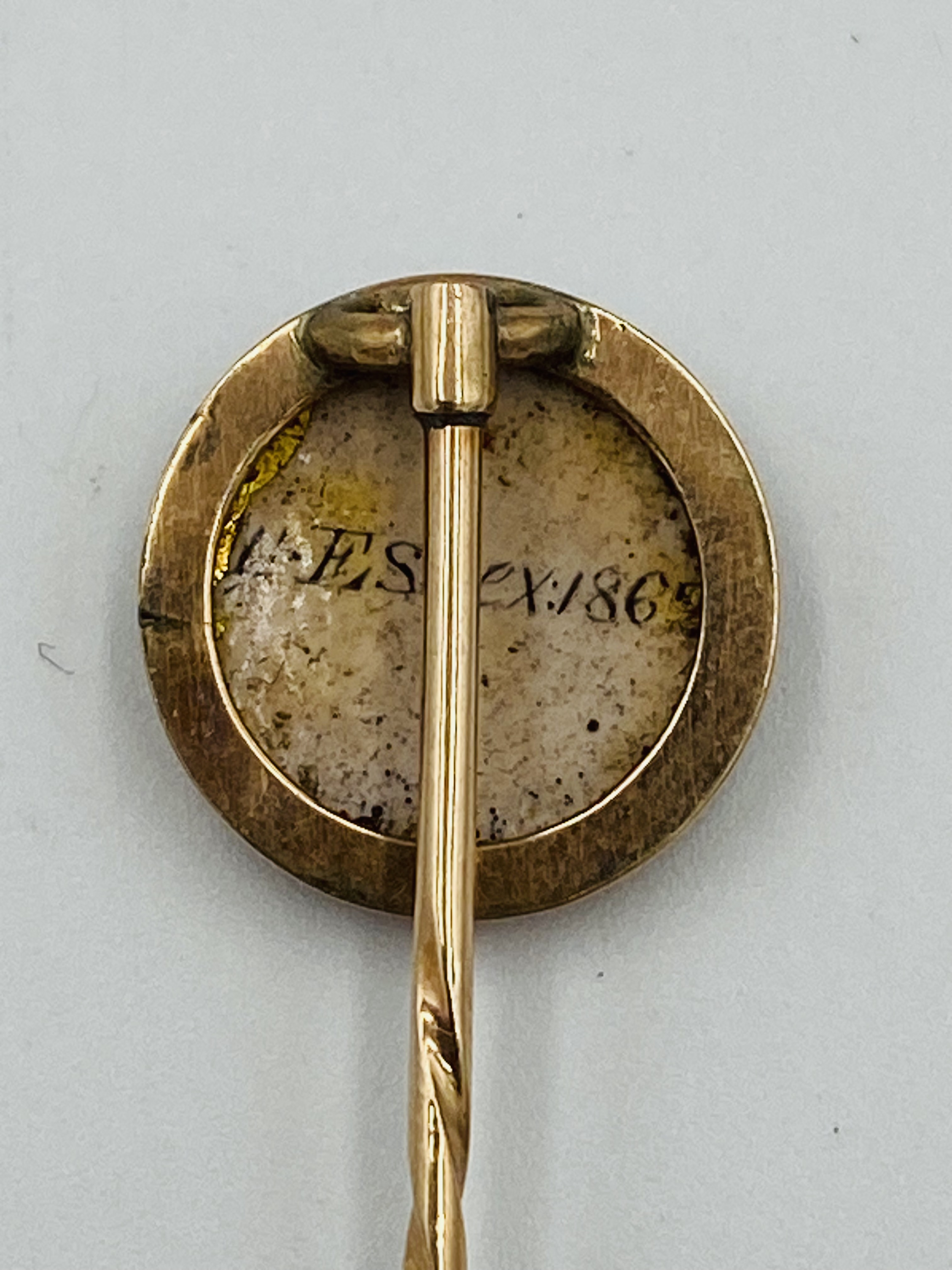 William Essex yellow metal stick pin - Image 5 of 5