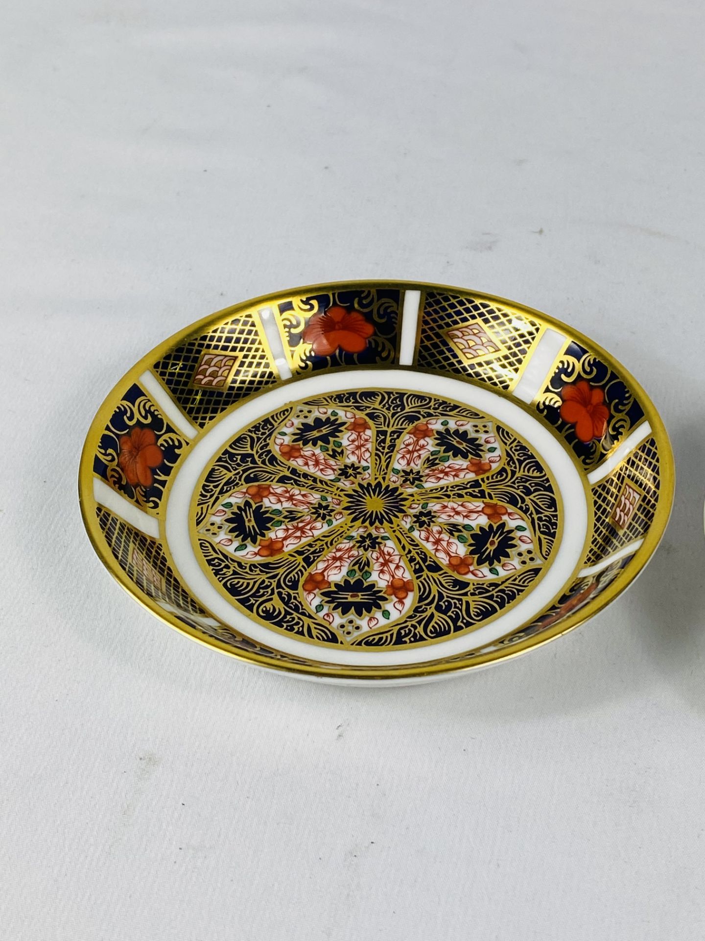 Two Royal Crown Derby dishes - Image 3 of 3