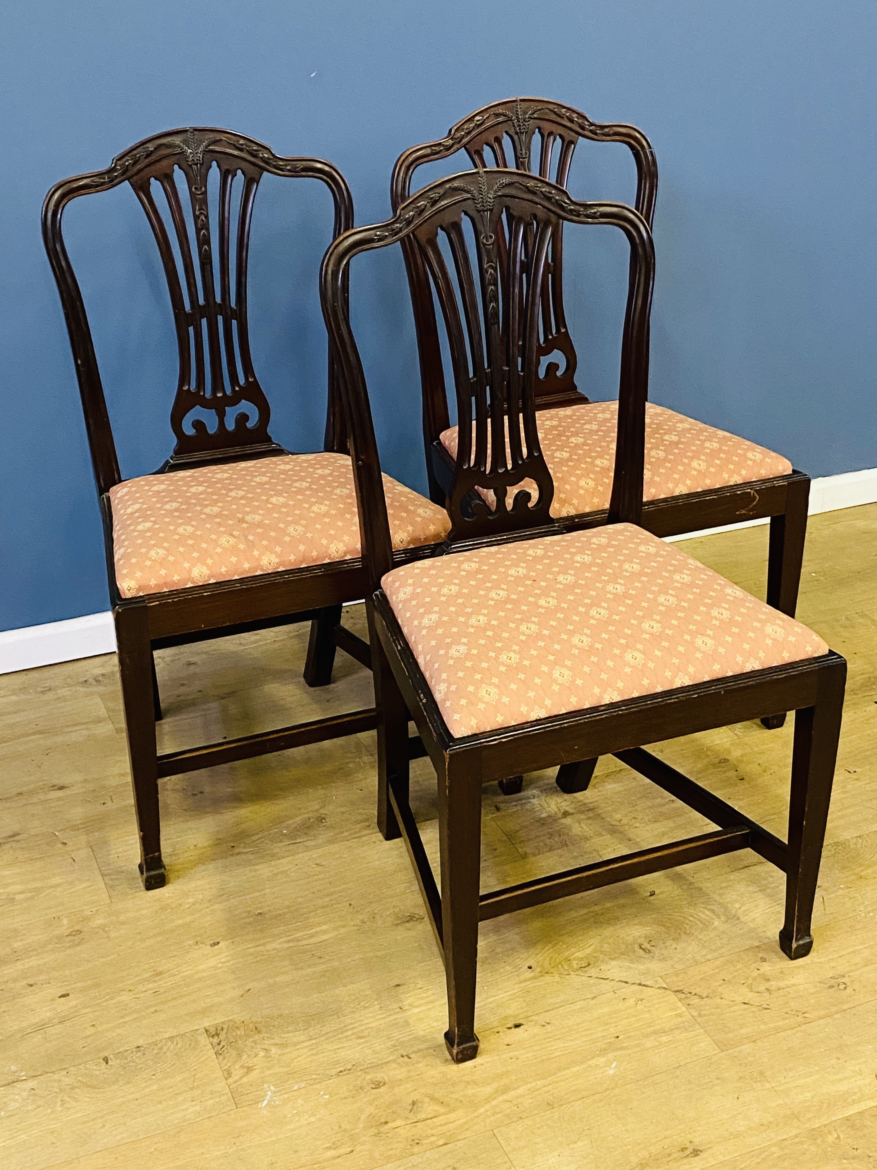 Eight mahogany dining chairs - Image 3 of 8