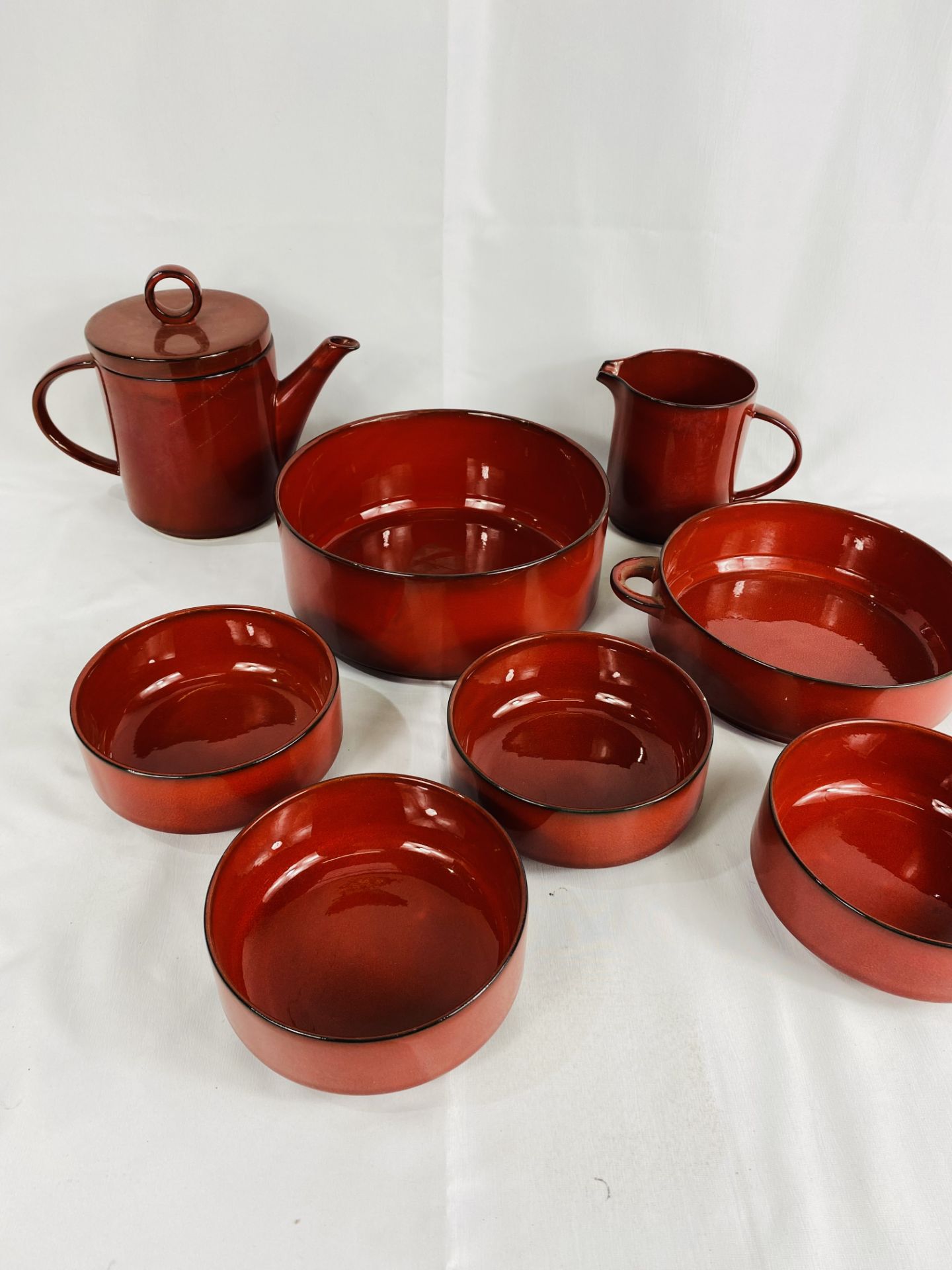 Quantity of Villeroy & Boch red tableware - Image 4 of 4