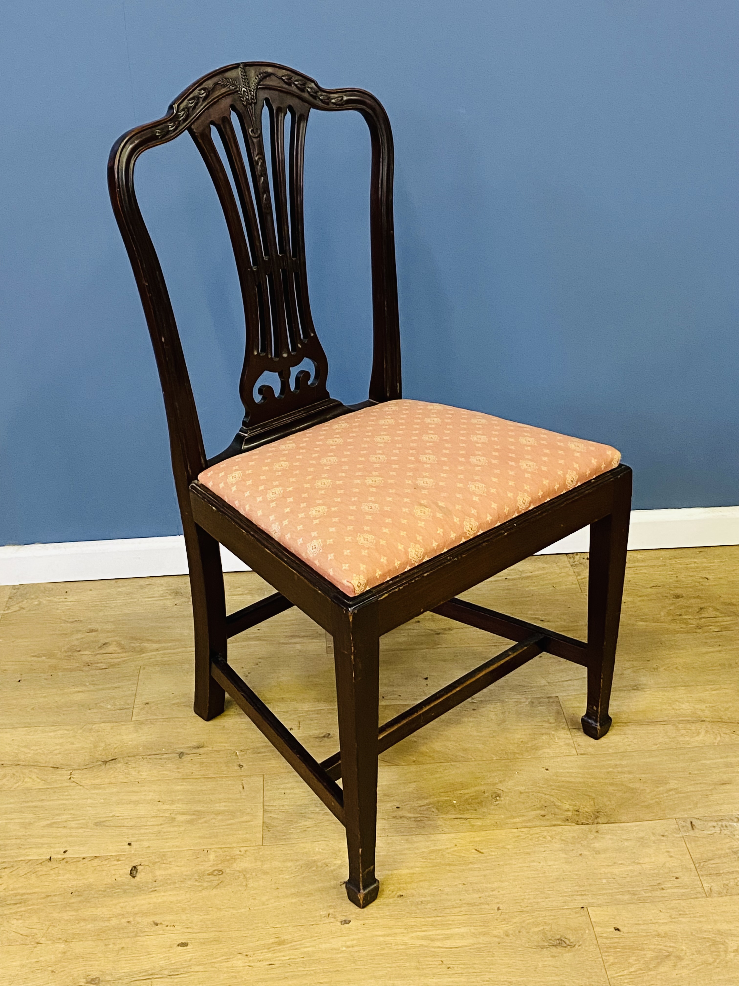 Eight mahogany dining chairs - Image 4 of 8