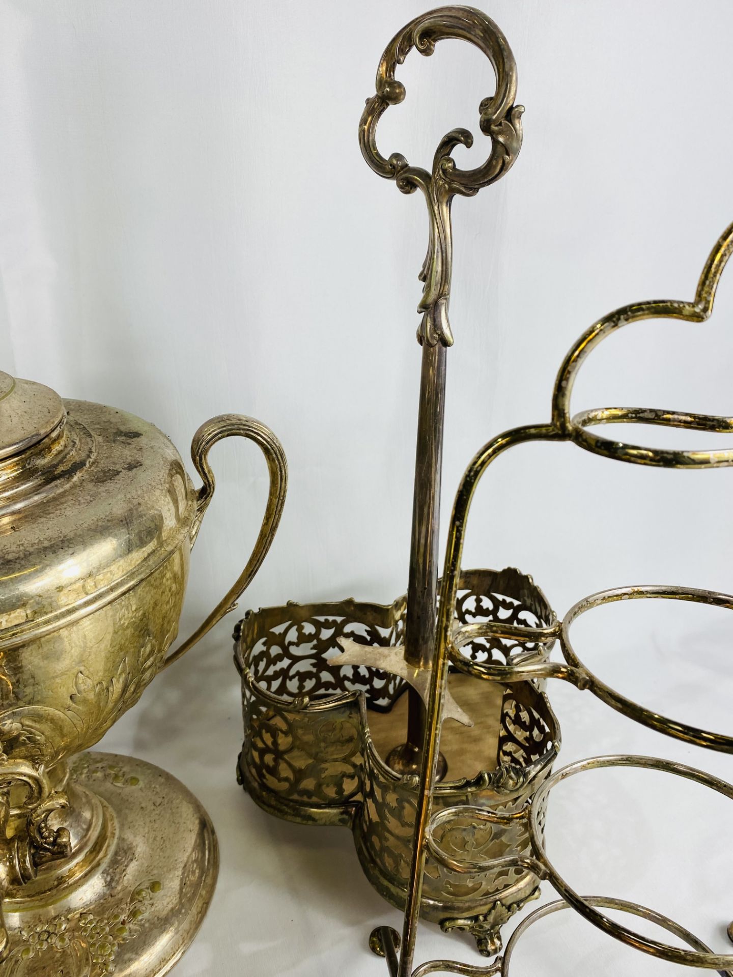 Silver plate samovar; together with a quantity of silver plate items - Image 3 of 3
