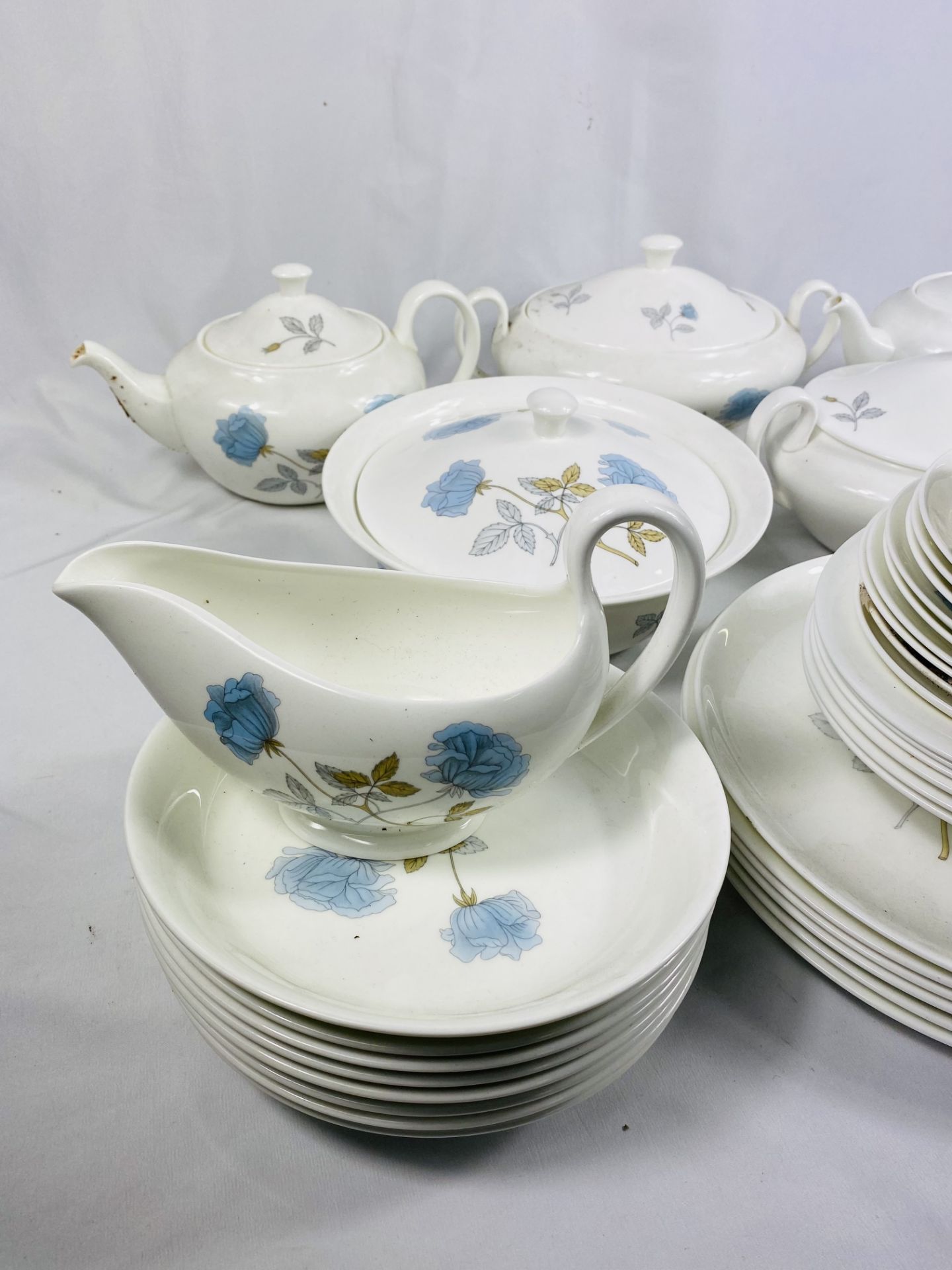 Wedgwood Ice Rose part dinner service - Bild 6 aus 6