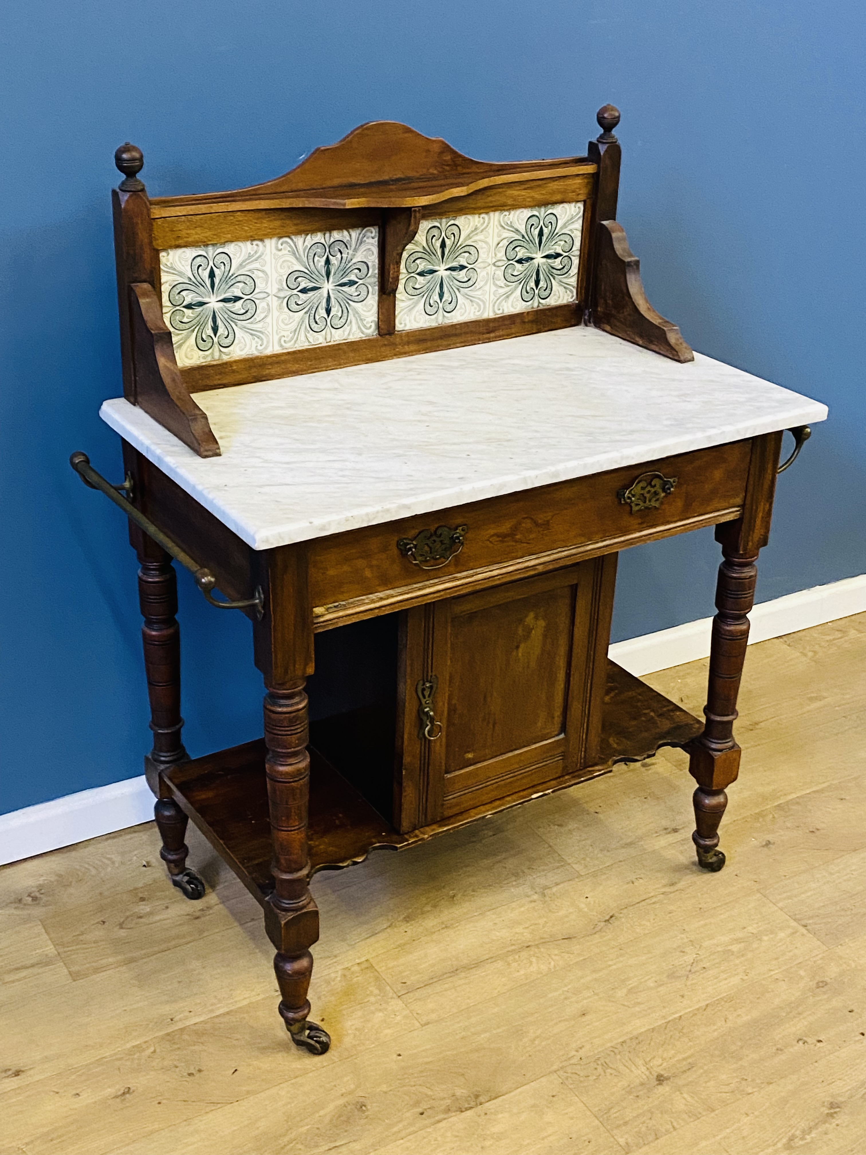 Marble topped washstand - Image 2 of 5