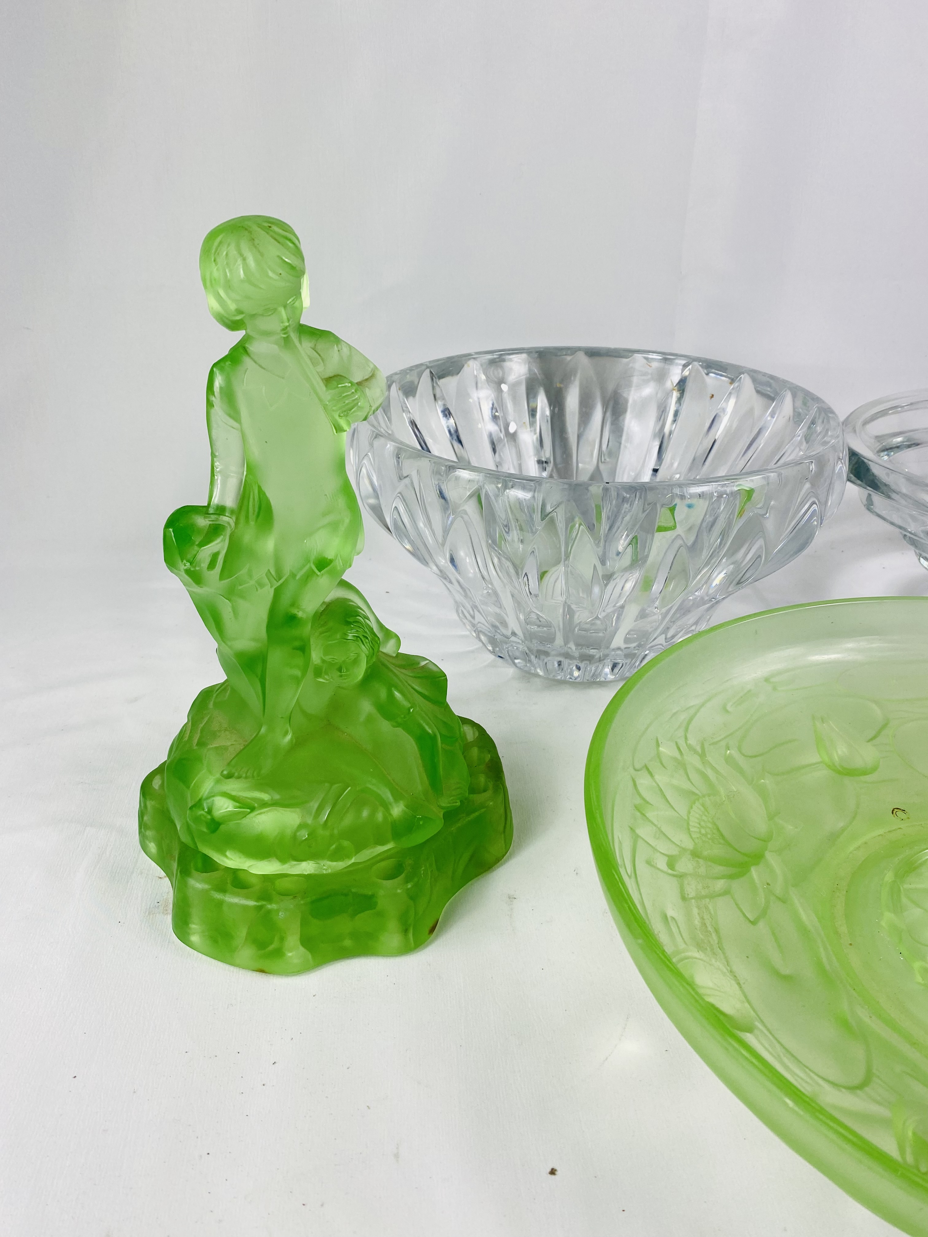 A Nachtmann oval glass bowl together with other items of glass - Image 2 of 3