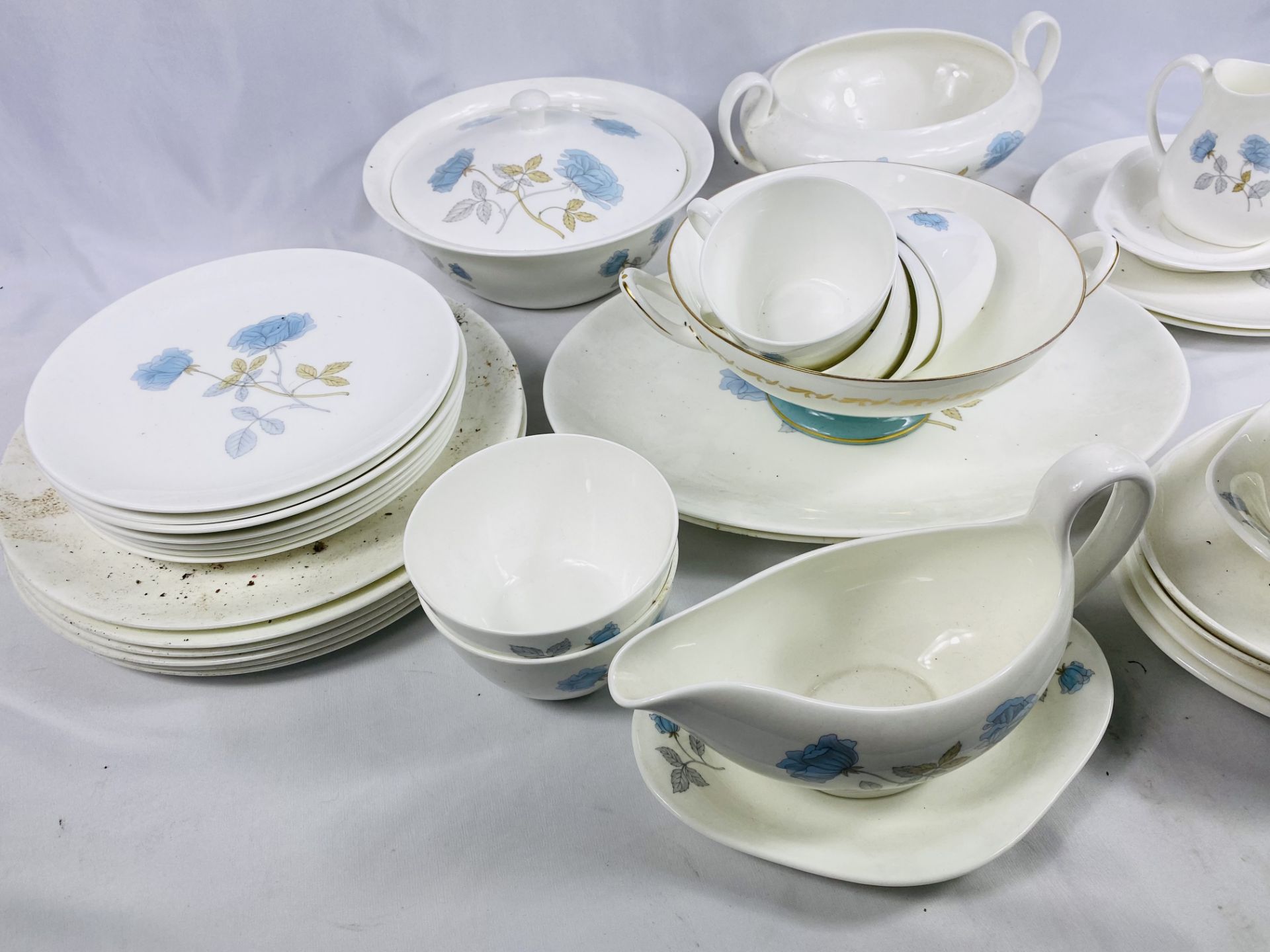 Wedgwood Ice Rose part dinner service - Image 2 of 6