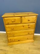 Pine chest of drawers