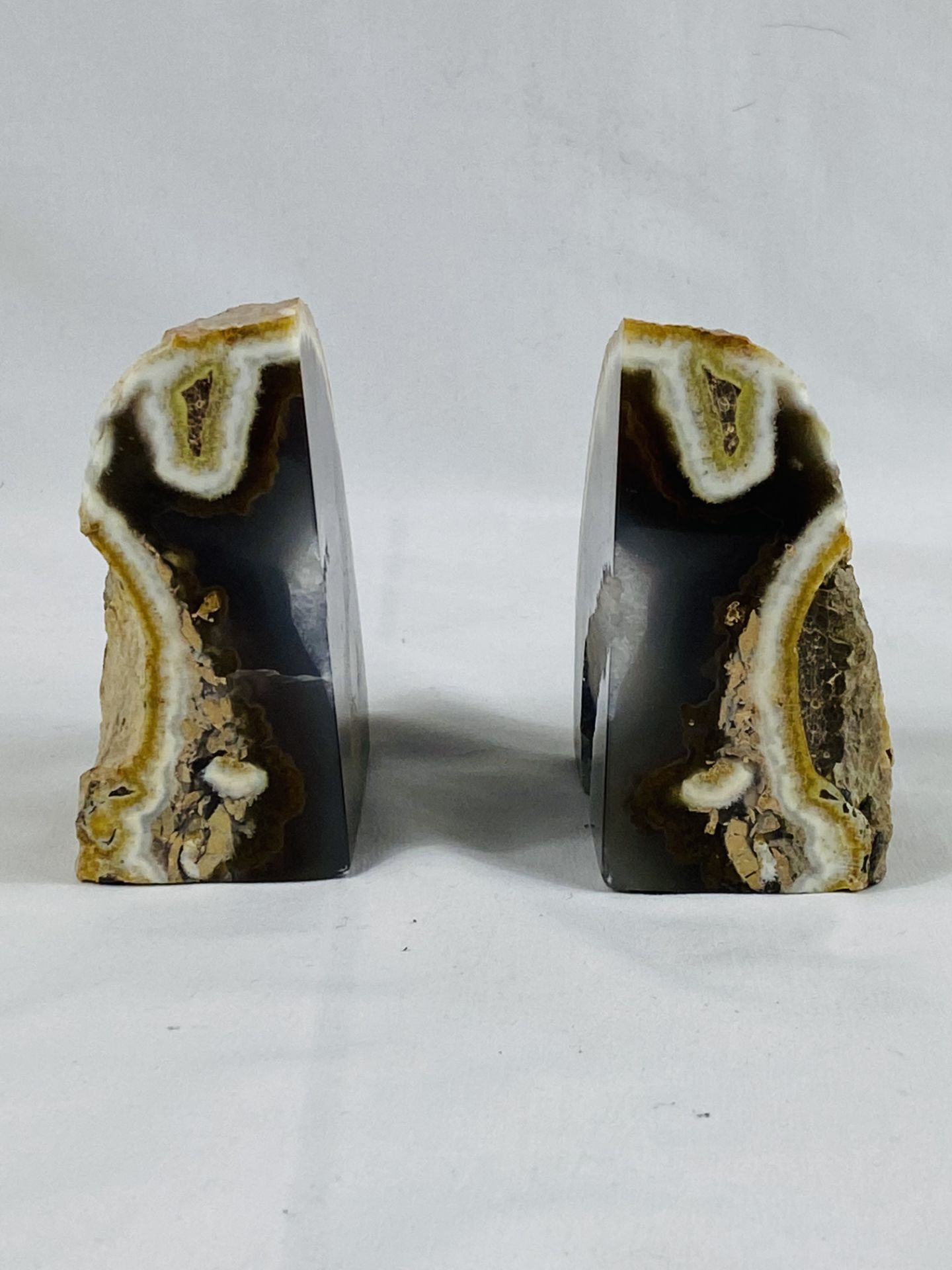 Two pairs of bookends - Image 6 of 6