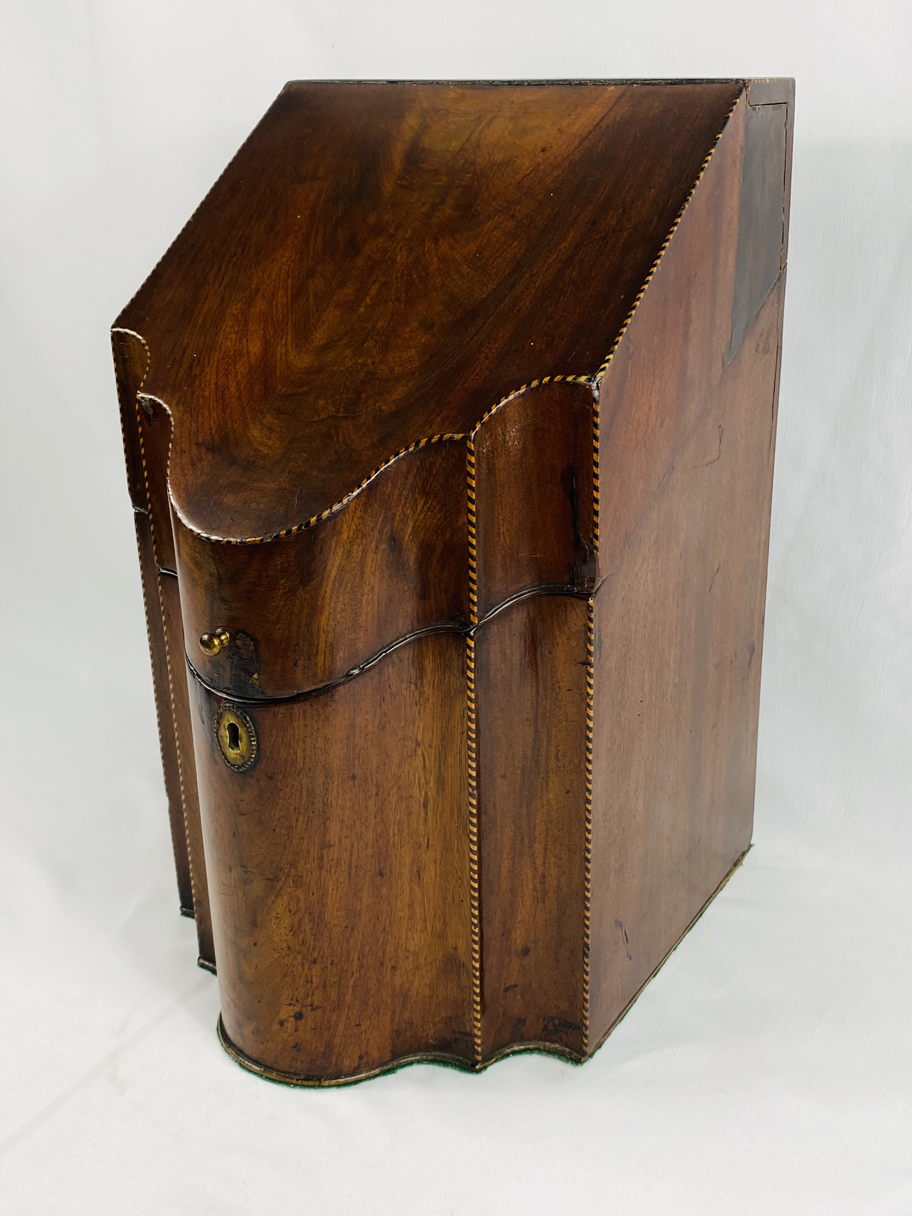 19th century mahogany knife box with original interior - Image 2 of 4