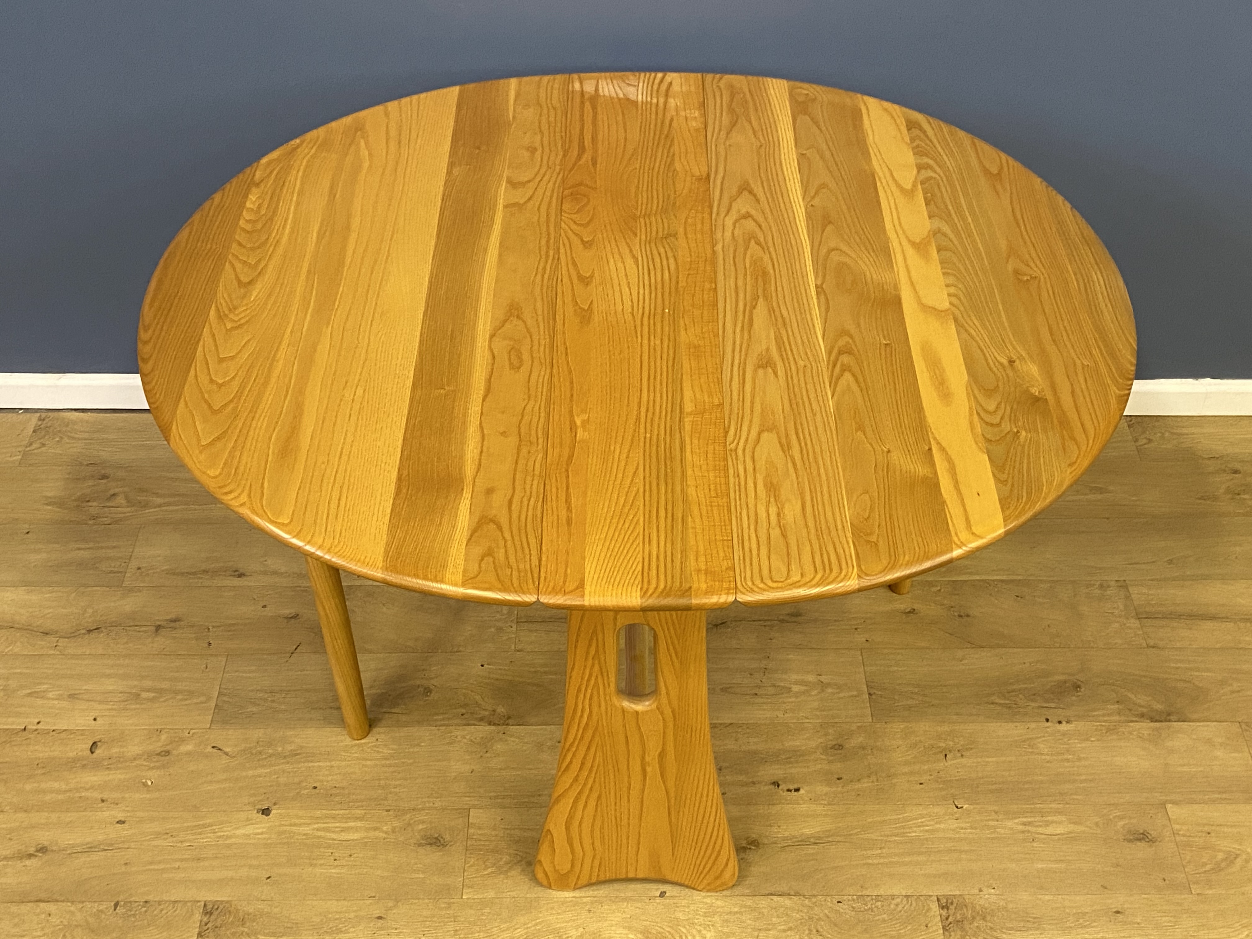 Ercol gateleg table - Image 2 of 7