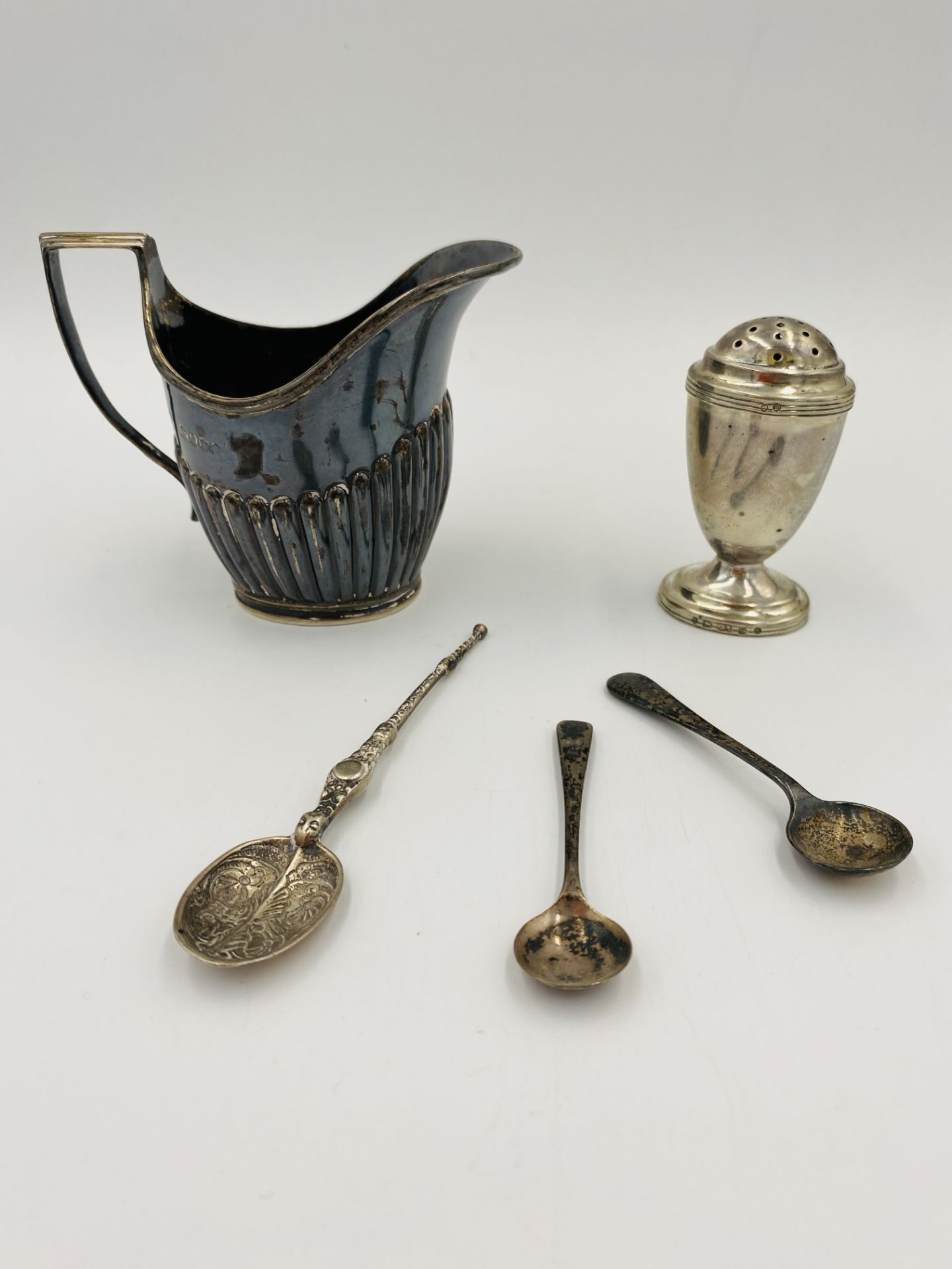 Silver milk jug and other items